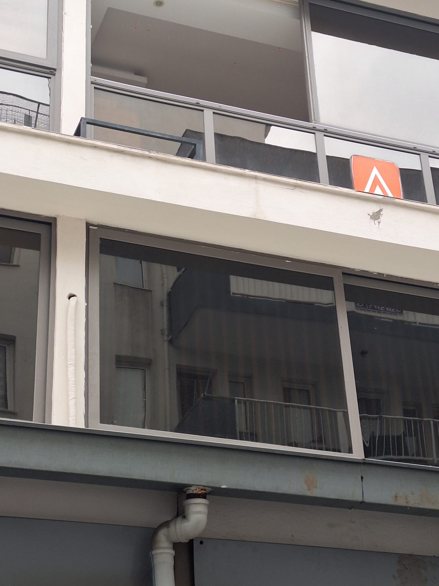 Kusadasinda Facianin Esiginden Donuldu 650544 2049D056Ea2541Dcbbe15Fb32D683Deb