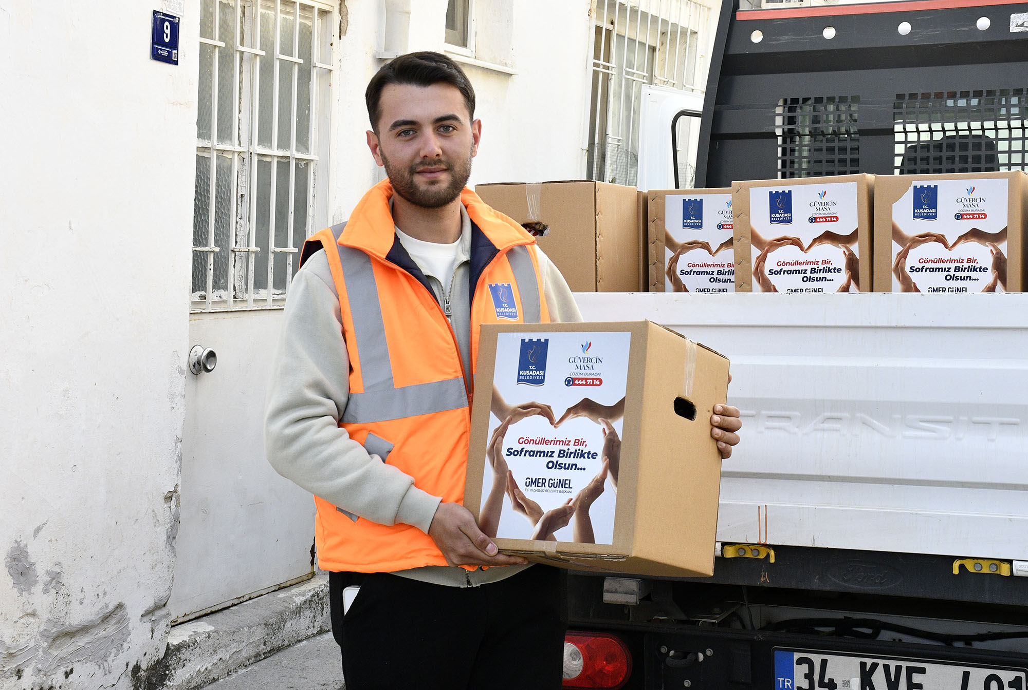 Kusadasinda Gonuller Bir Sofralar Bir 644496 2D19Afd724Eb22Dbdebbd1Fa387Cf2E2