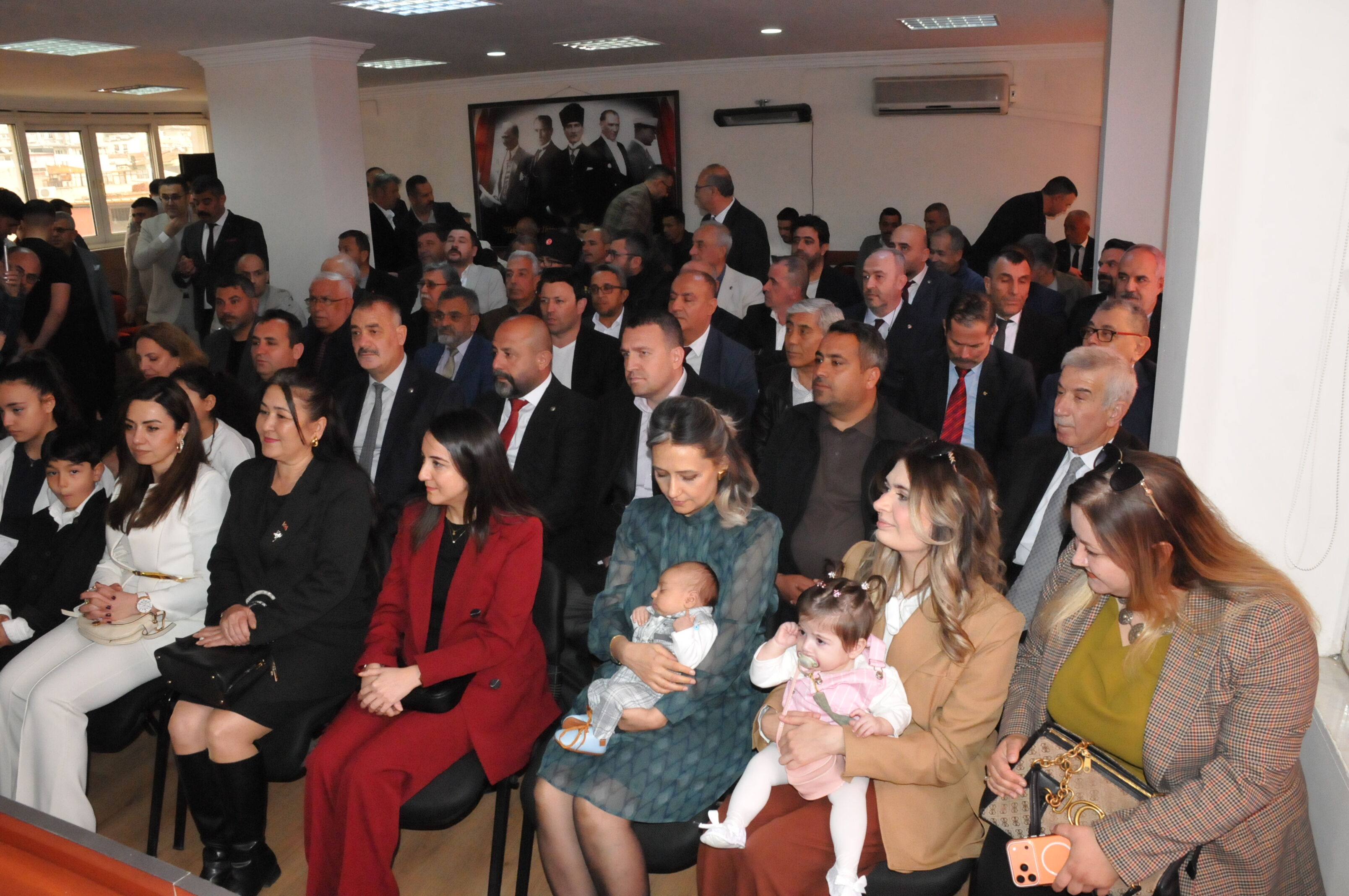 Mhp Aydin Il Teskilati Bayramlasti Cihangiroglu Dimdik Ayaktayiz 648800 A9Ac549Cf7Cf32Ce2214Ff2Ee193F7Ed