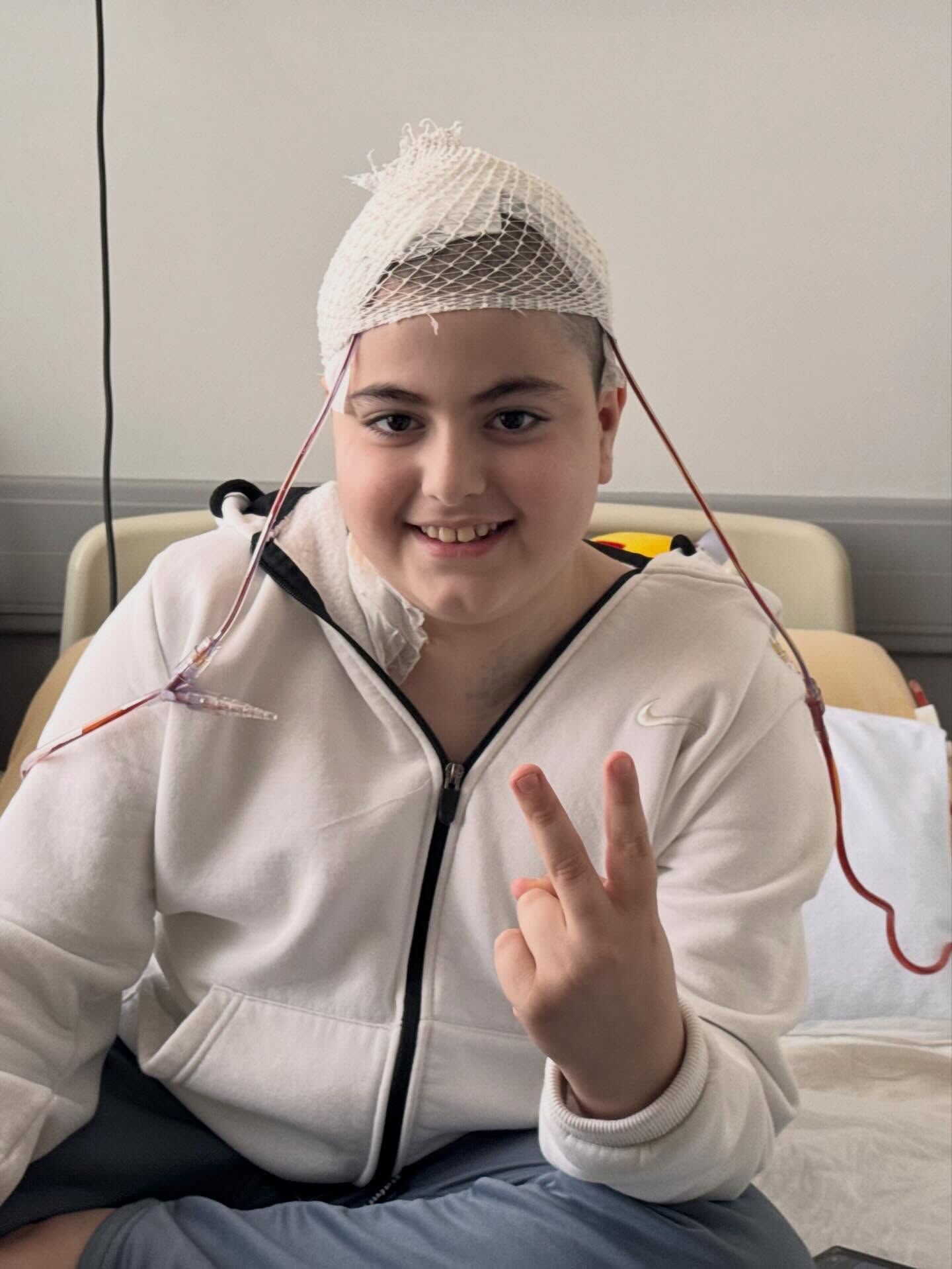 Minik Egenin Yasam Savasi Babasiyla El Ele Mucizeye Kosuyor 648658 C157A5Ec748Caeb96Dfc0Ad22Dbe6C37