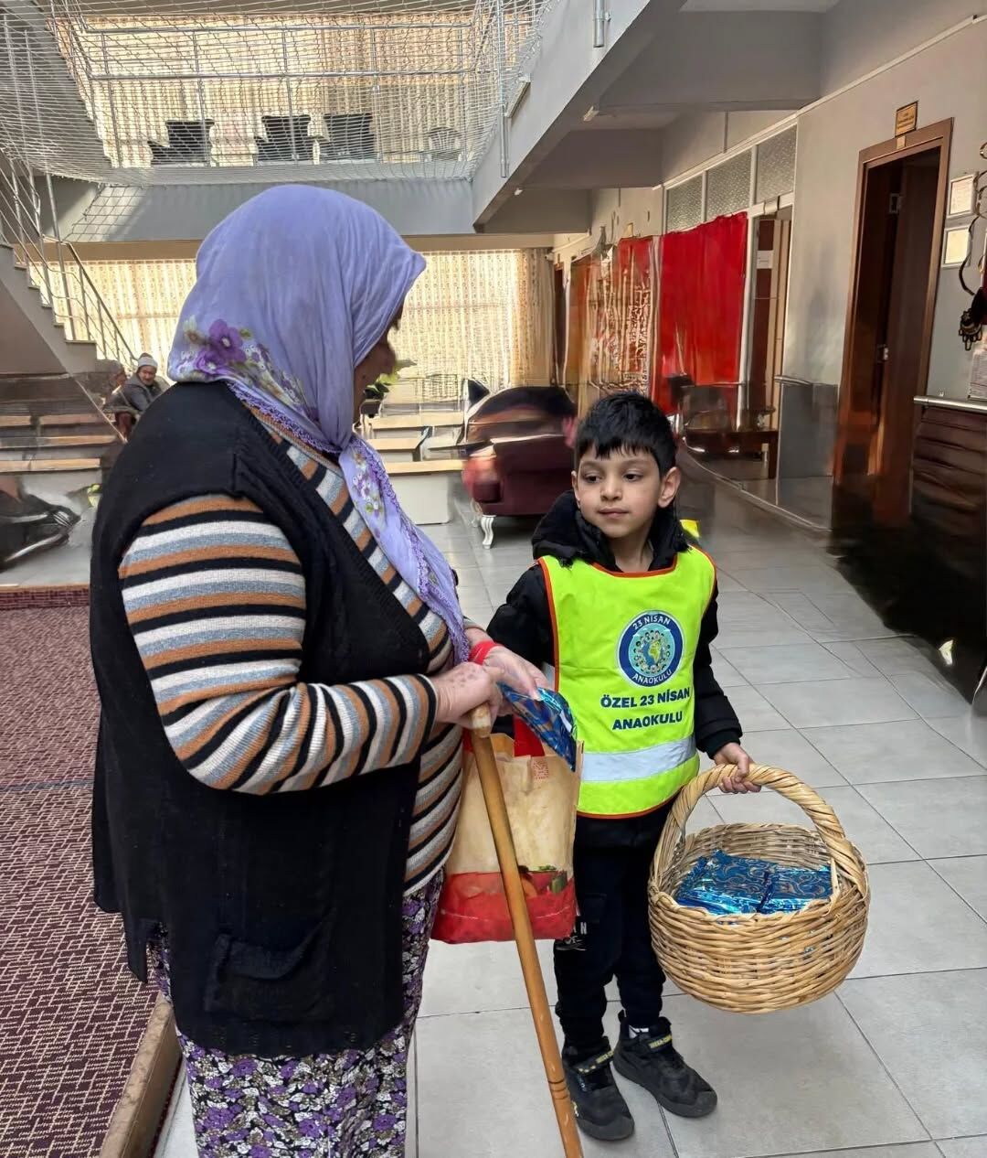 Minikler Buyuklerini Ziyaret Etti Nazillide Anlamli Bulusma 644393 C4B1913Bd055E2B141Bb8508800E9596