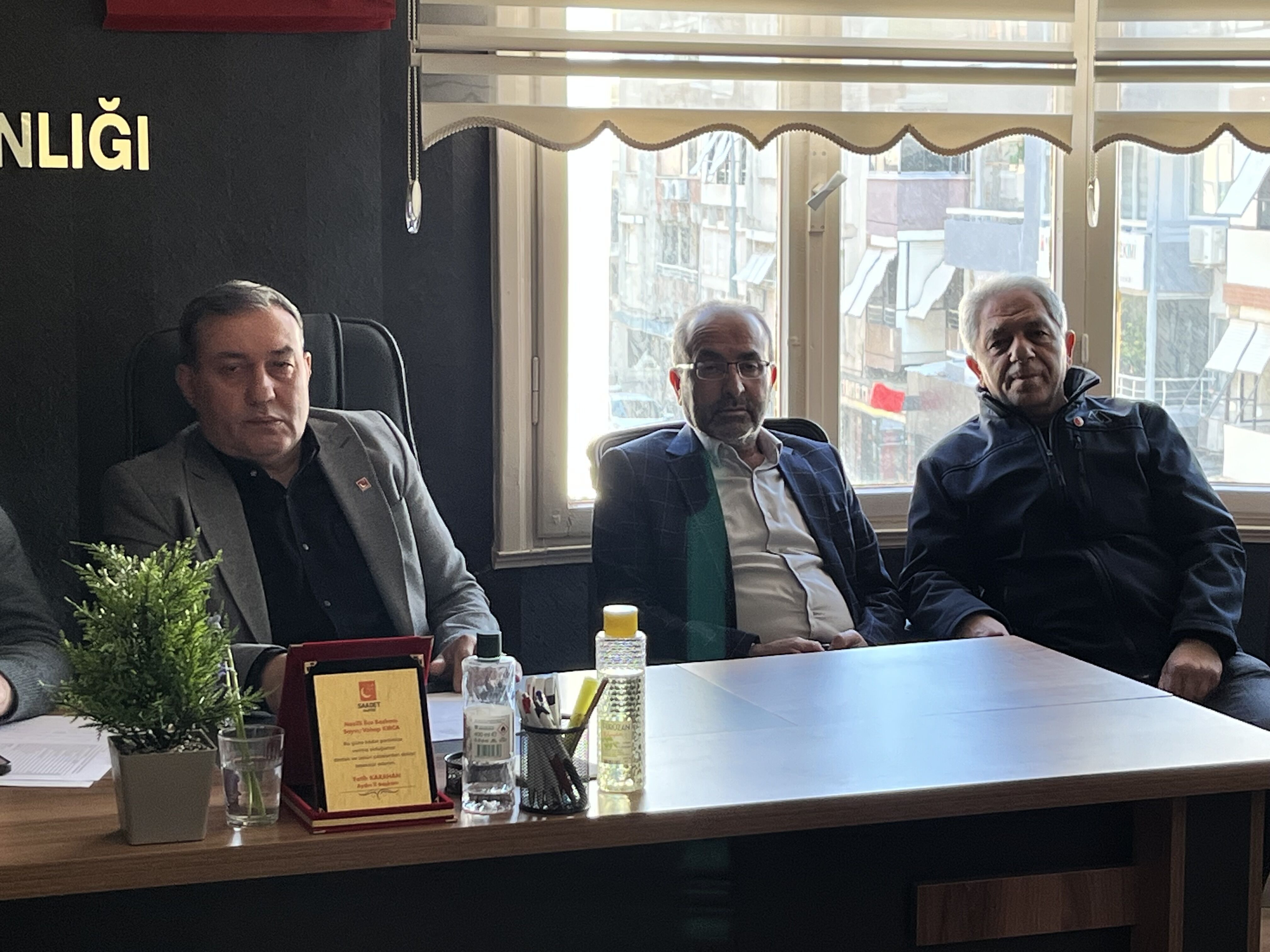 Nazilli Saadet Partisinde Yeni Donem Kirca Birakti Sagat Basladi 643365 575D3E4B4Eb81E2711Ccca5D70A1B3F4