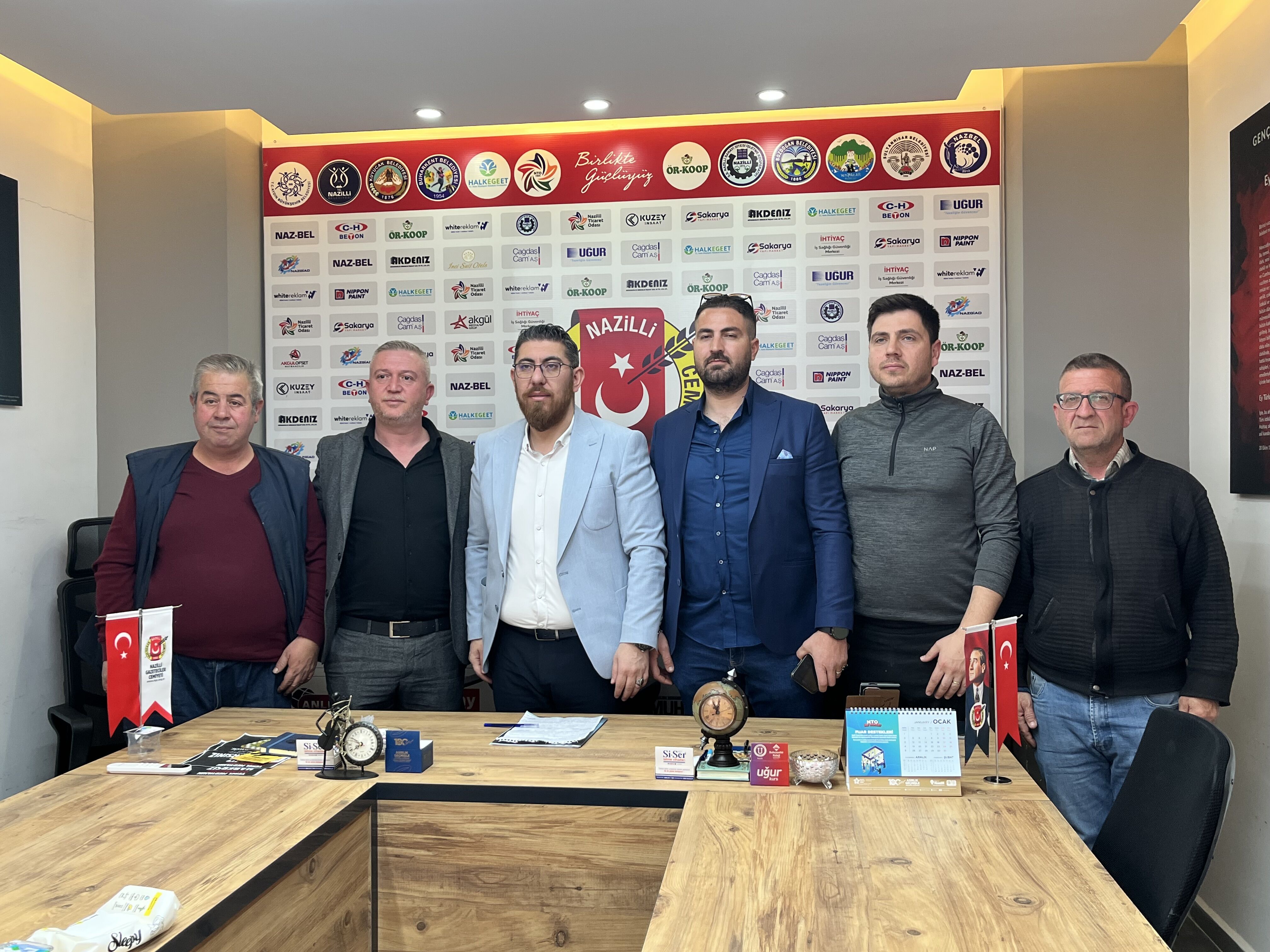 Nazilli Soforler Odasinda Demirtas Adayligini Duyurdu 648047 4Ff3Df7Edf179843Ac862B01Ca8864Ea