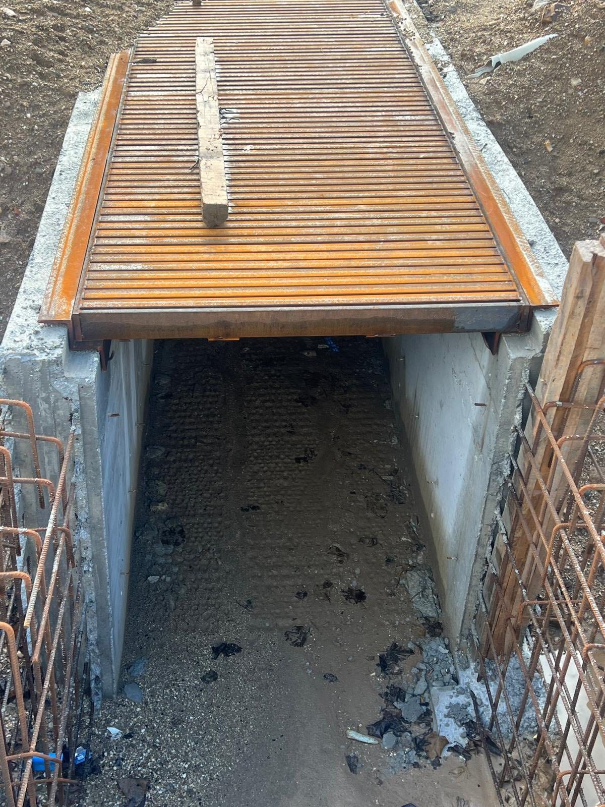 Nazillide Alt Yapi Gucleniyor Dsi Kanal Calismasina Yogun Mesai Harciyor 643909 5Cb13073B3C4C18Ee13Bd6F9Fa1B44D9