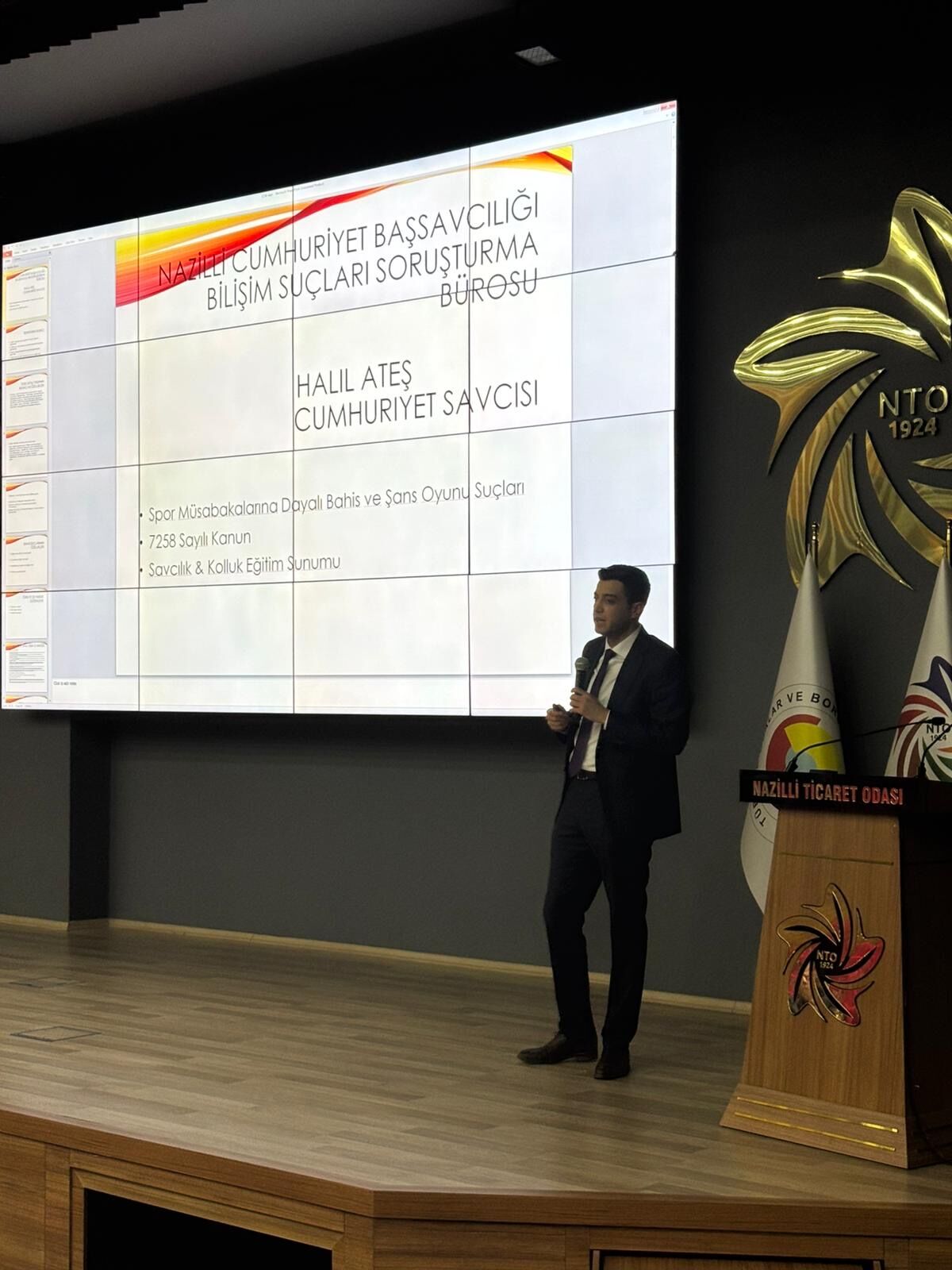 Nazillide Bahis Masaya Yatirildi 7 Ilcenin Kolluk Kuvveti Toplantida 650465 00568F79Bce3E477596E2735Dc4Cd3B6