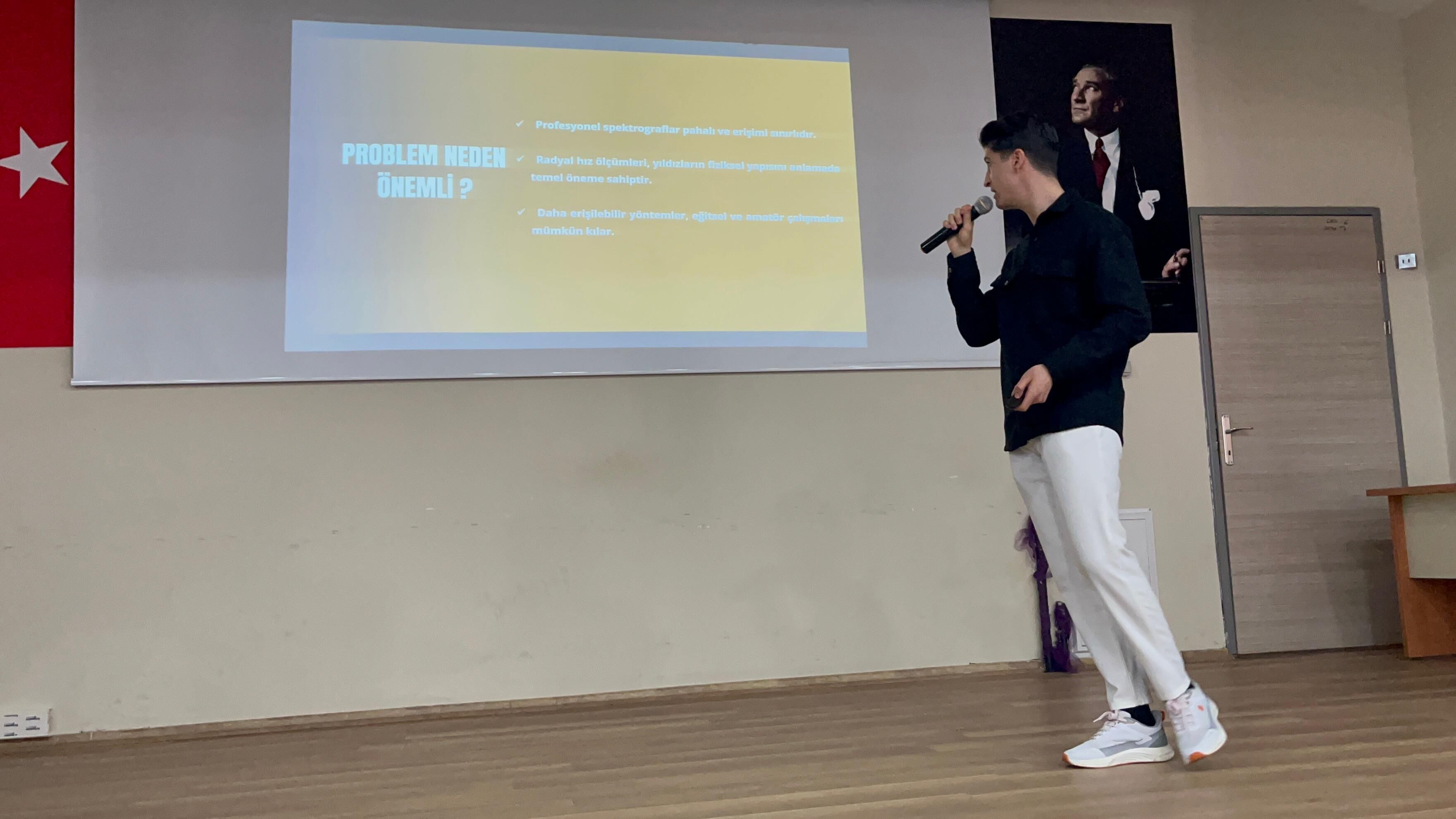 Nazillide Gururlandiran Tablo Bilim Ve Kalite Odullendirildi 649583 52357847D5E9E3B8E587E6C5902E6532