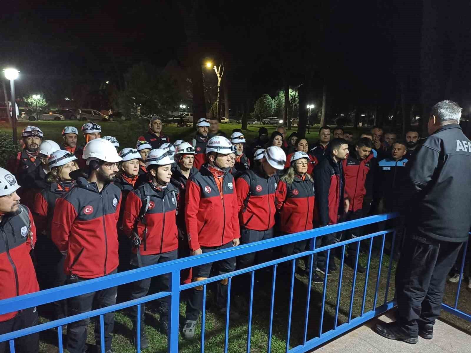 Nazillide Habersiz Afet Tatbikati 5D3F66Fb33764392C16D075Cd4C5C3C5