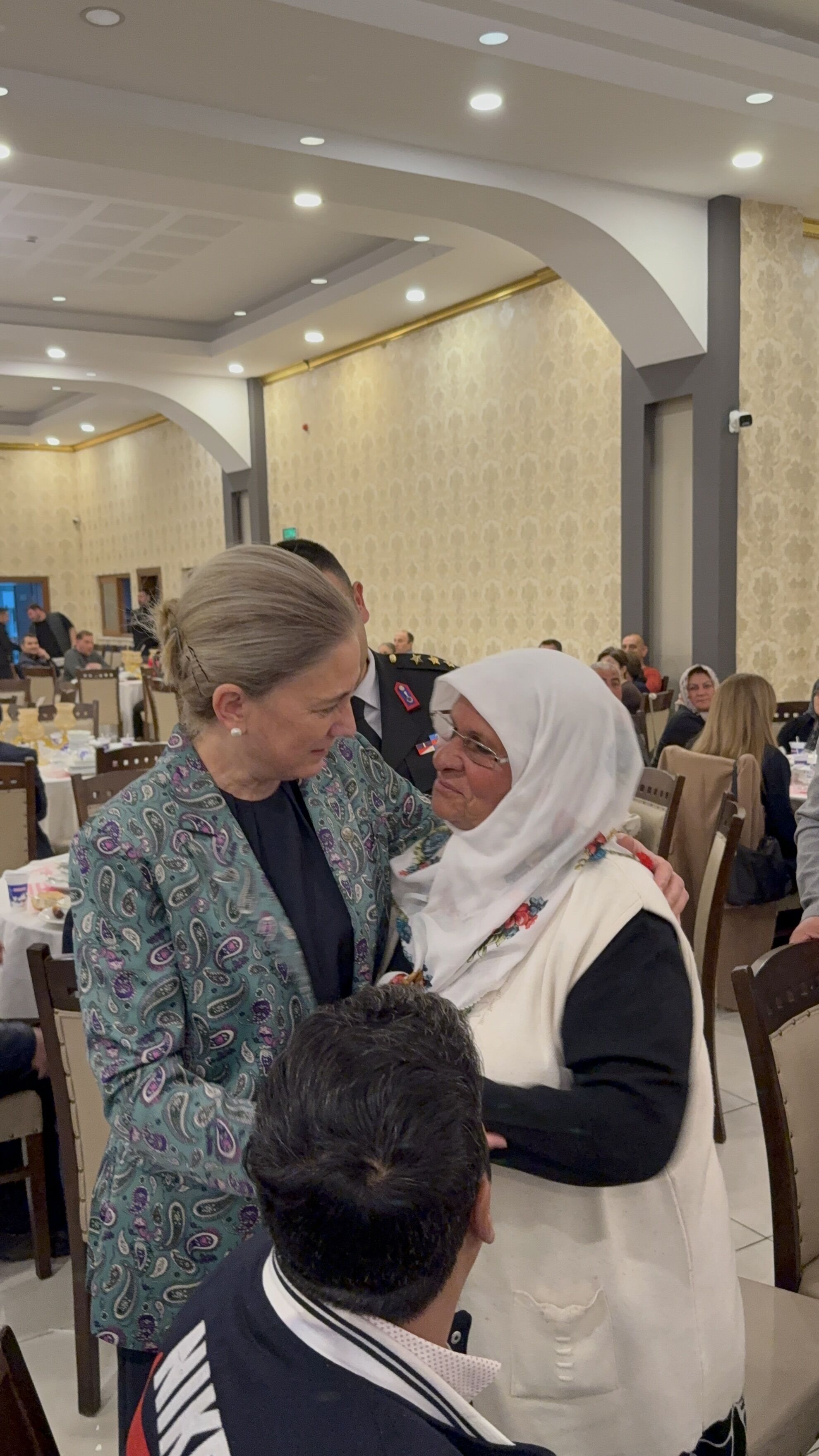 Nazillide Sehit Aileleri Ve Gaziler Ayni Sofrada Bulustu Kaymakamliktan Vefa Programi 648367 15Ccc2B9281Ed29442Bf11Aeecb57D66