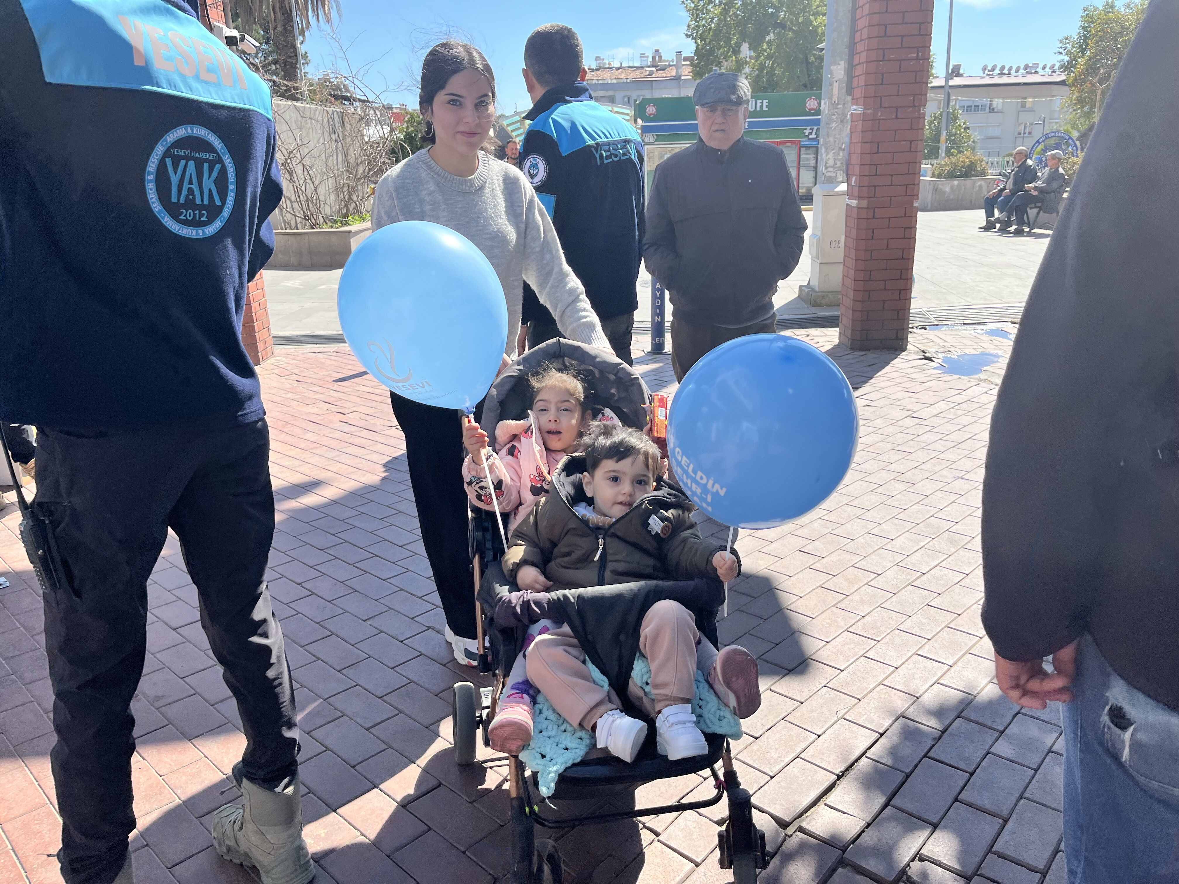 Nazillide Yesevi Hareketinden Deprem Haftasinda Farkindalik Etkinligi 645380 41034501B792B5C37Df8F4B390015Ce2