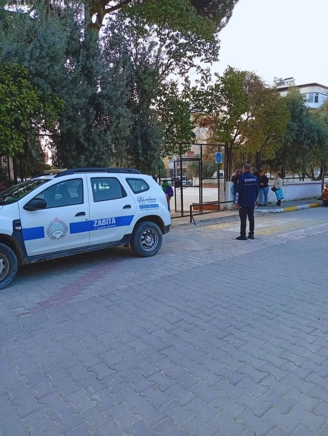 Okullar Acildi Germencikte Zabita Denetimlere Basladi 4D6E9Dccbc14652Dc8Ea72086Adae5D2