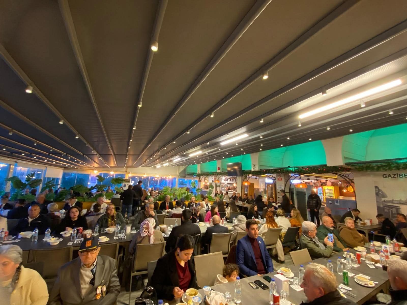 Sehit Yakinlari Ve Gaziler Iftar Programinda Bulustu 648453 842279D04Fd519D1D9Aa79E76C2732C7