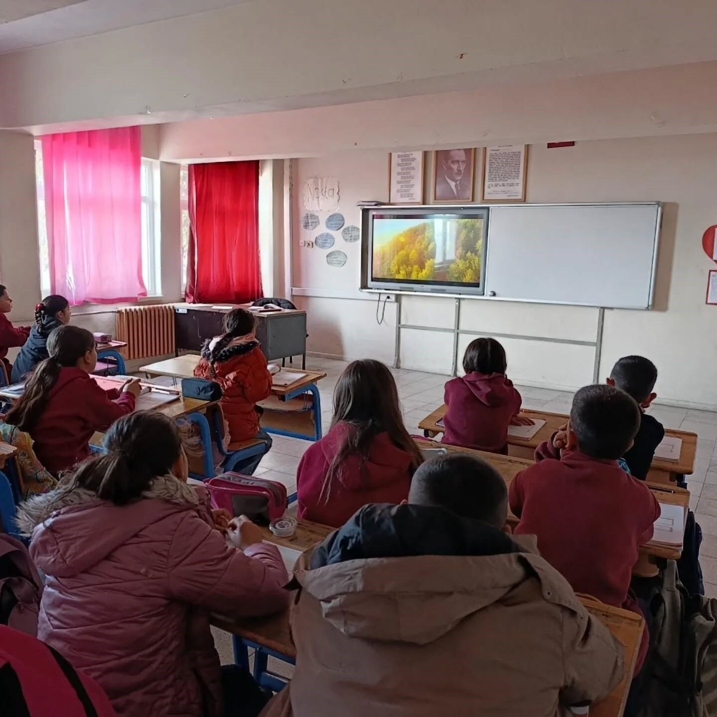 Sokede Orman Haftasinda Fidanlar Gelecek Icin Toprakla Bulustu 5160398994656Ffbb04Dd0E5C0052E0D