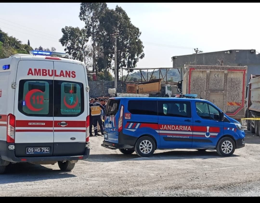 Sokede Talihsiz Kaza Cop Atmaya Giden Kadin Oldu 647635 Be292979D62Db1Fc0Ee0Ddccbf644484