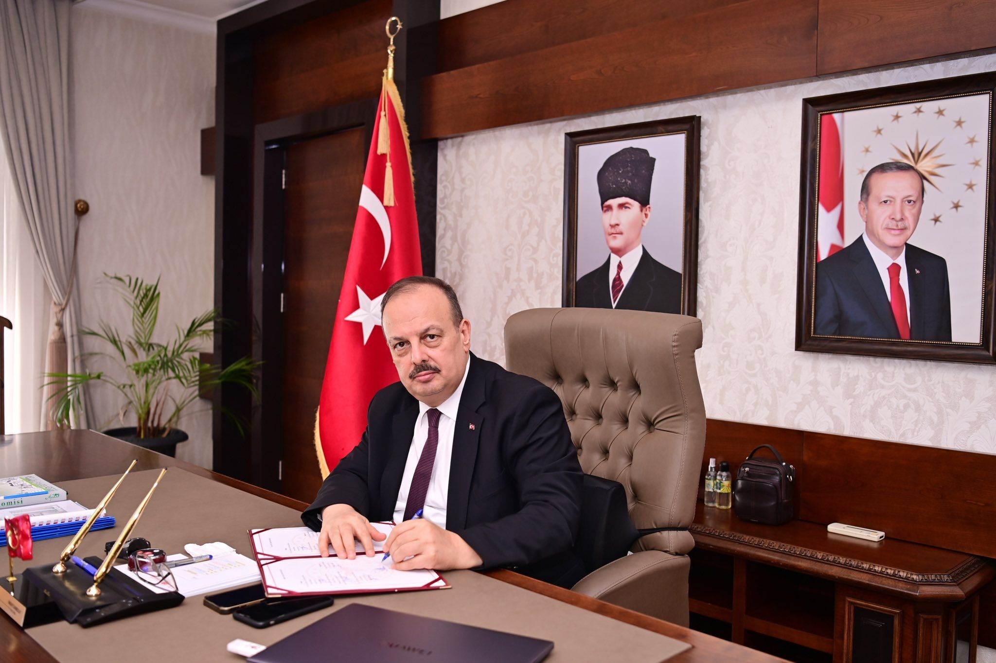 Tafadan Aydina Iki Yeni Ambulans Protokol Imzalandi 646684 Dfa69B79984Bb3Add09C22C9Fb5C70E9