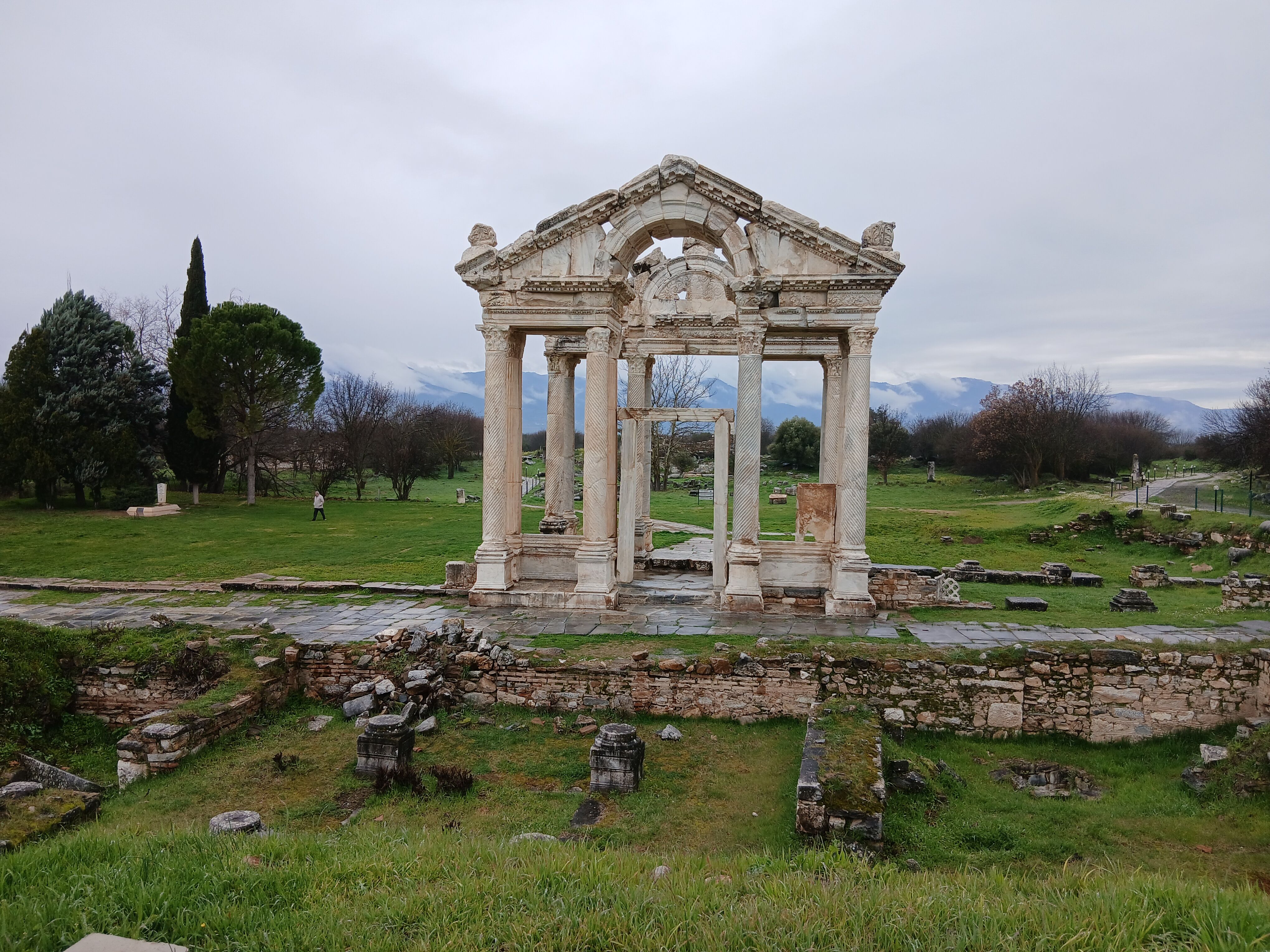 Turistlerin Afrodisias Saskinligi 643339 34888C77Effcecb570Ccdd8F697754C1