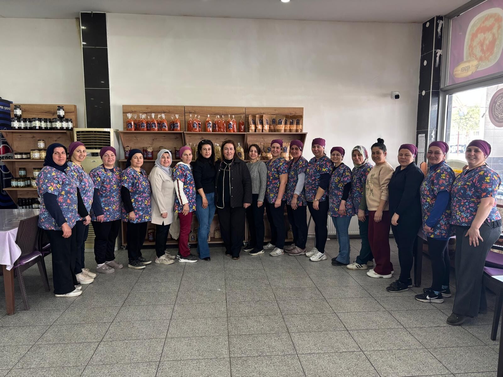 Uretici Kadinlar Iftar Yemeginde (2)