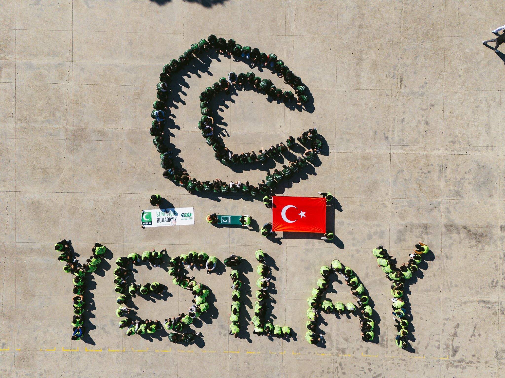 Yesilay Haftasinda Genclerden Anlamli Calisma 644426 Ced73D813E9Cf9Cf6D11C13Bb5C57154