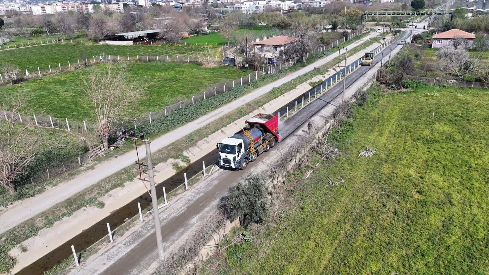 Yetiskin Efelere Altin Cagini Yasatti 651515 927Cfc39104Bbe966D945B740C0Eae65