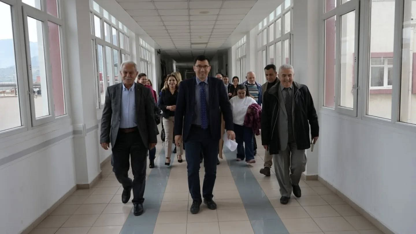 Adu Hastanesine Tam Not 651921 3Db0030A4552Ea726C5A5Cd60B6Be726