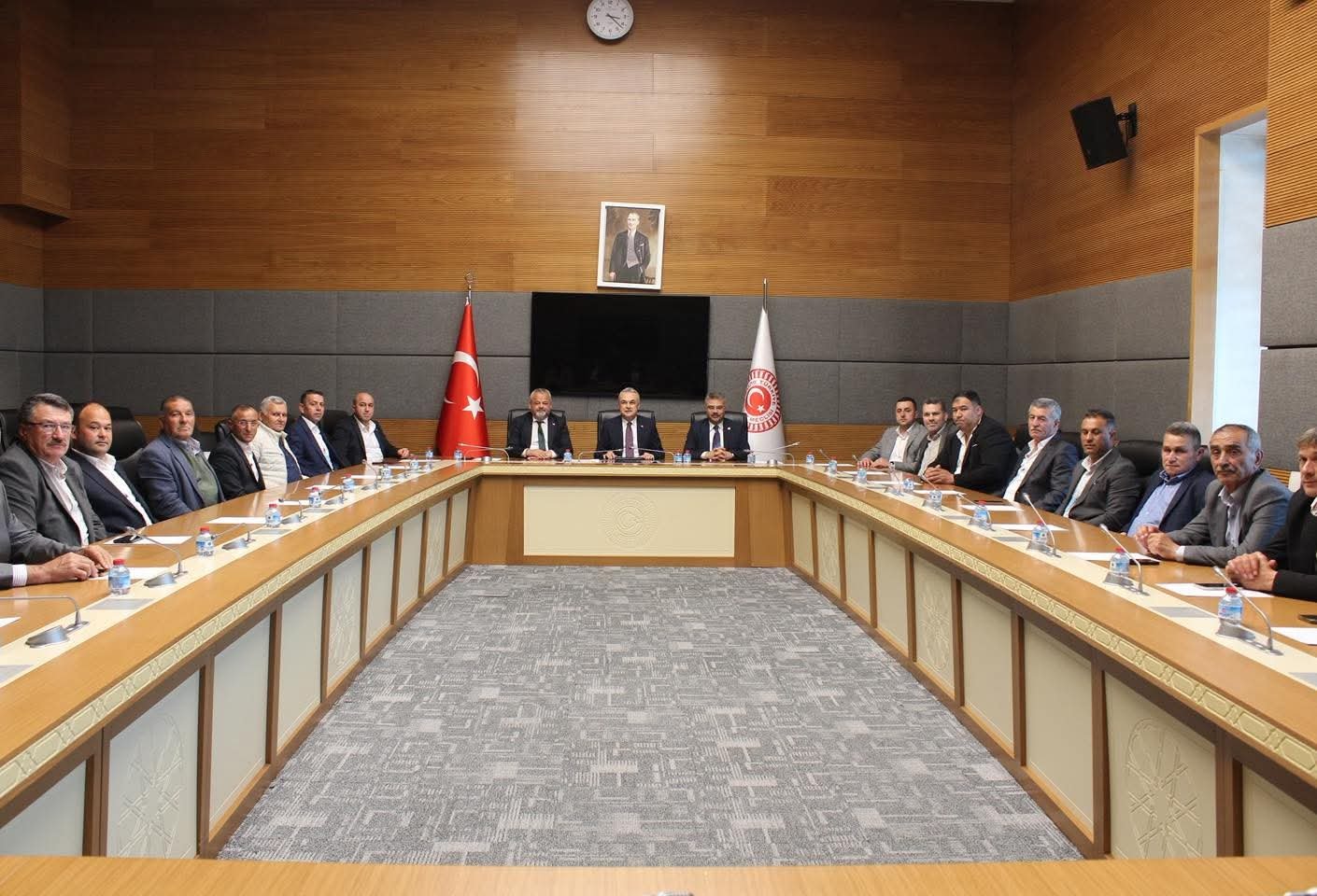 Ak Parti Kuyucaktan Ankara Cikarmasi Erdogan Ile Poz Verdile 655037 B5A2E8