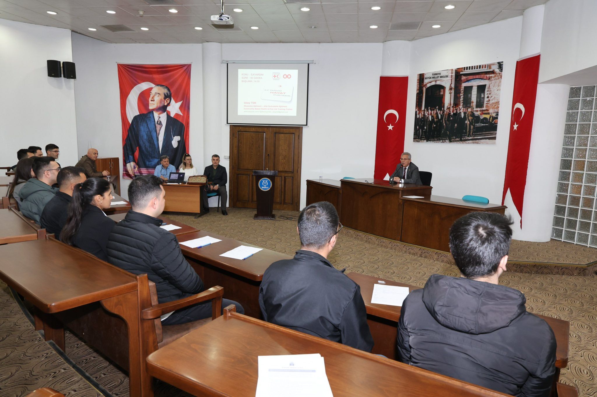 Alim Surecinde Hata Cikinca Sorusturma Baslatilmisti Nazillide Yeni Zabita Memurlari Ise Basladi 651762 23A12A0E0D828019Ac72E8B099Dea64D