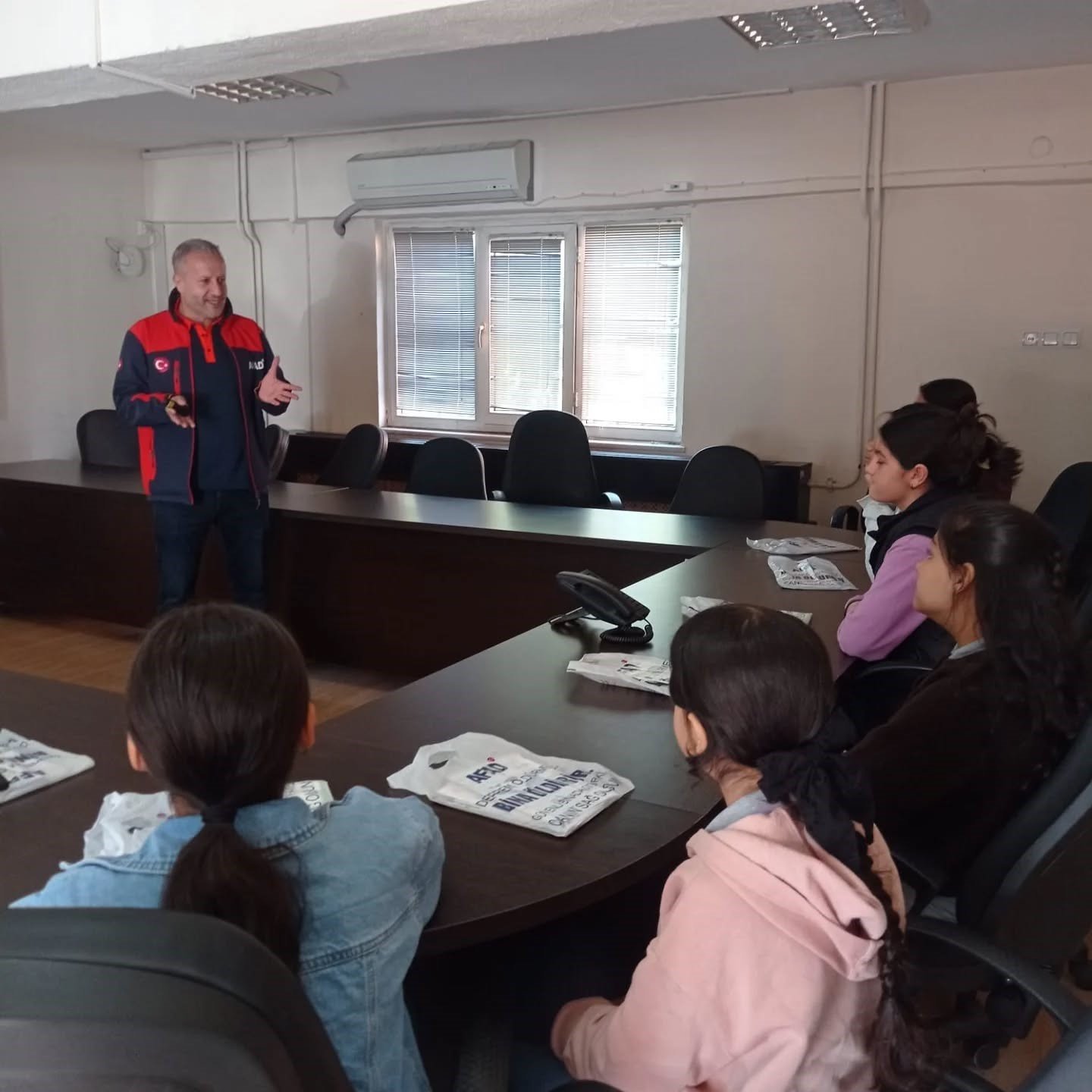 Aydin Da Ogrencilere Afet Farkindaligi Egitimi 1776149111835 227853