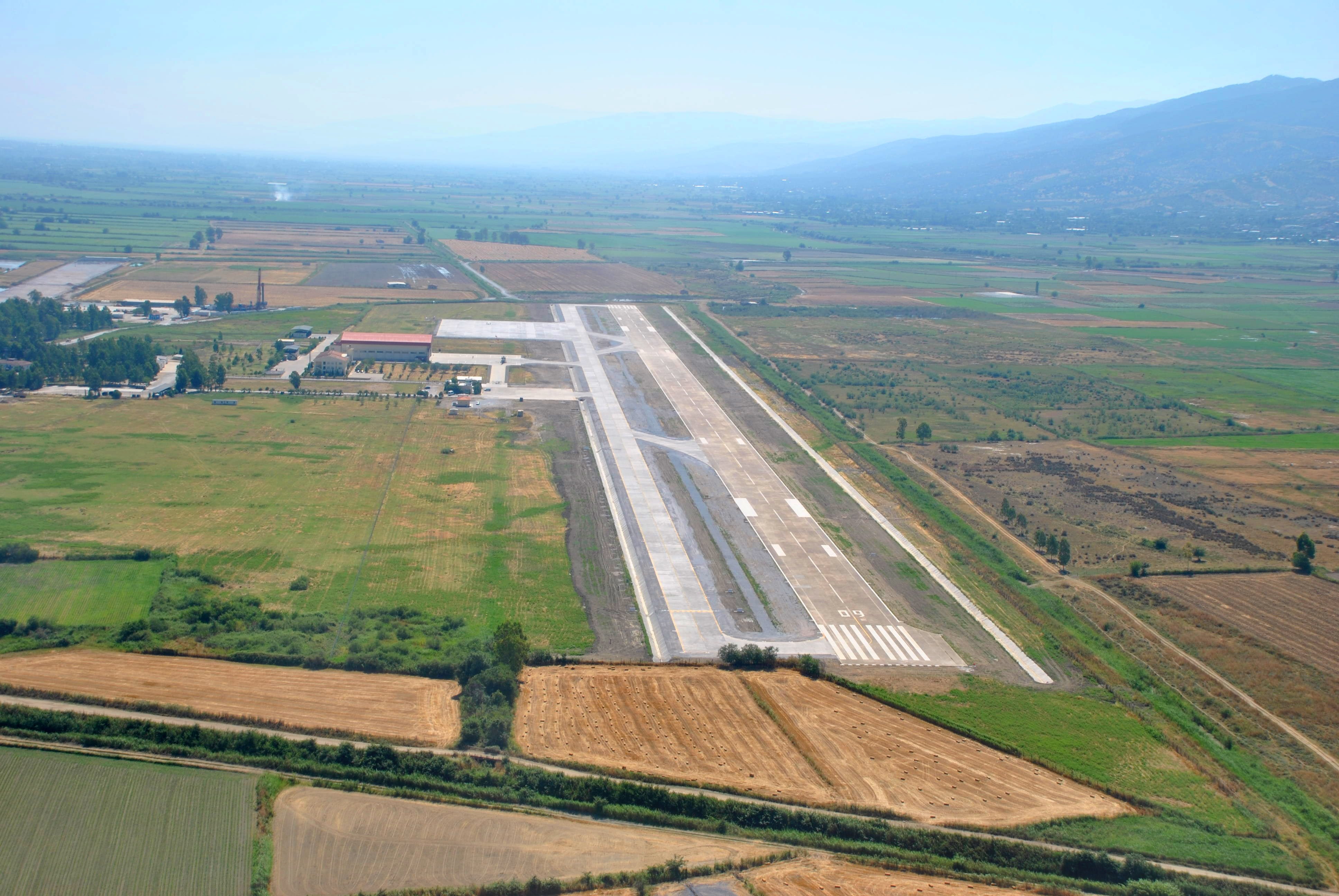 Aydin Ucusa Hazirlaniyor 654810 B61Bc8