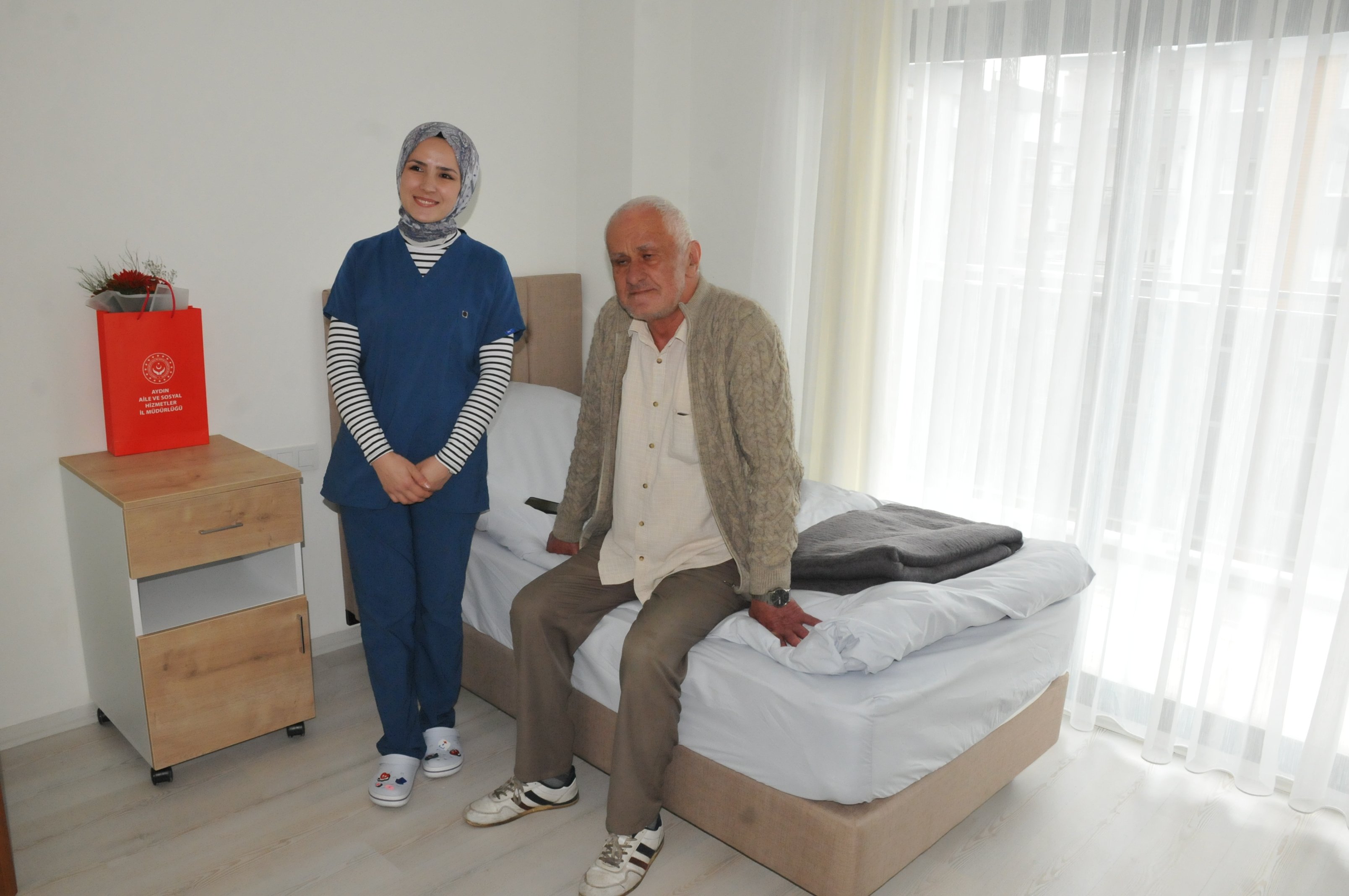 Aydina Otel Konforunda Huzurevi Yuvalarina Yeniden Kavustula 655416 46De9B