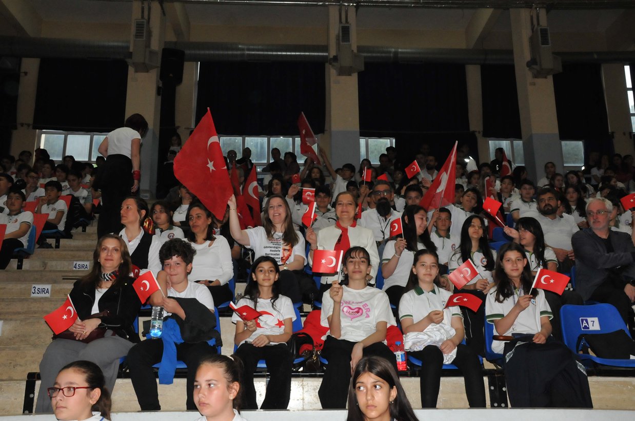 Aydinda 23 Nisan Buruk Kutlandi Saldirilar Golgesinde Toren 656810 9F09Fa