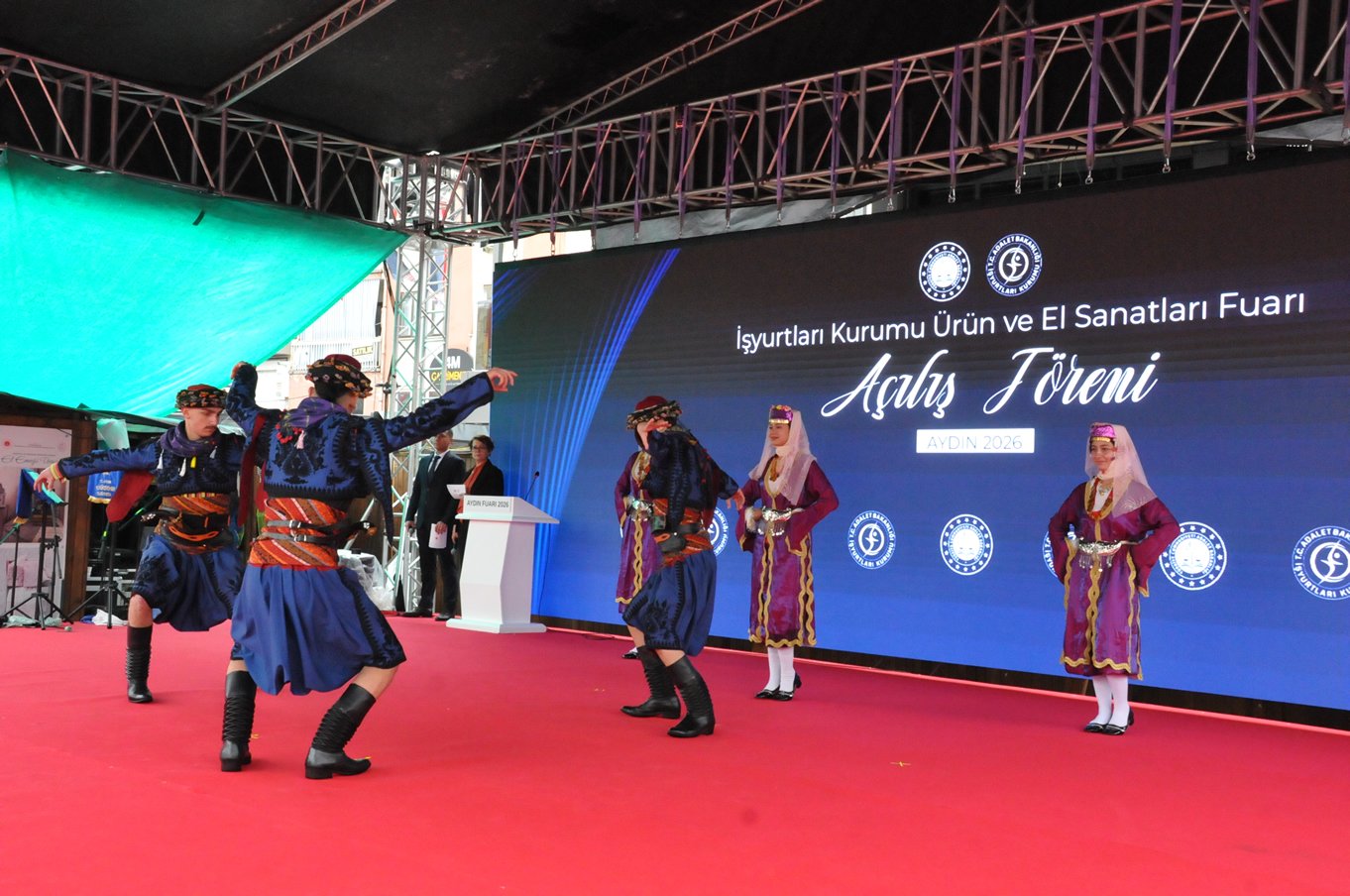 Aydinda Hukumlulerin Urettigi Urunler Ziyaretcilerle Bulustu 652408 E9A0D89D087308081Fd26A744C514Dd3