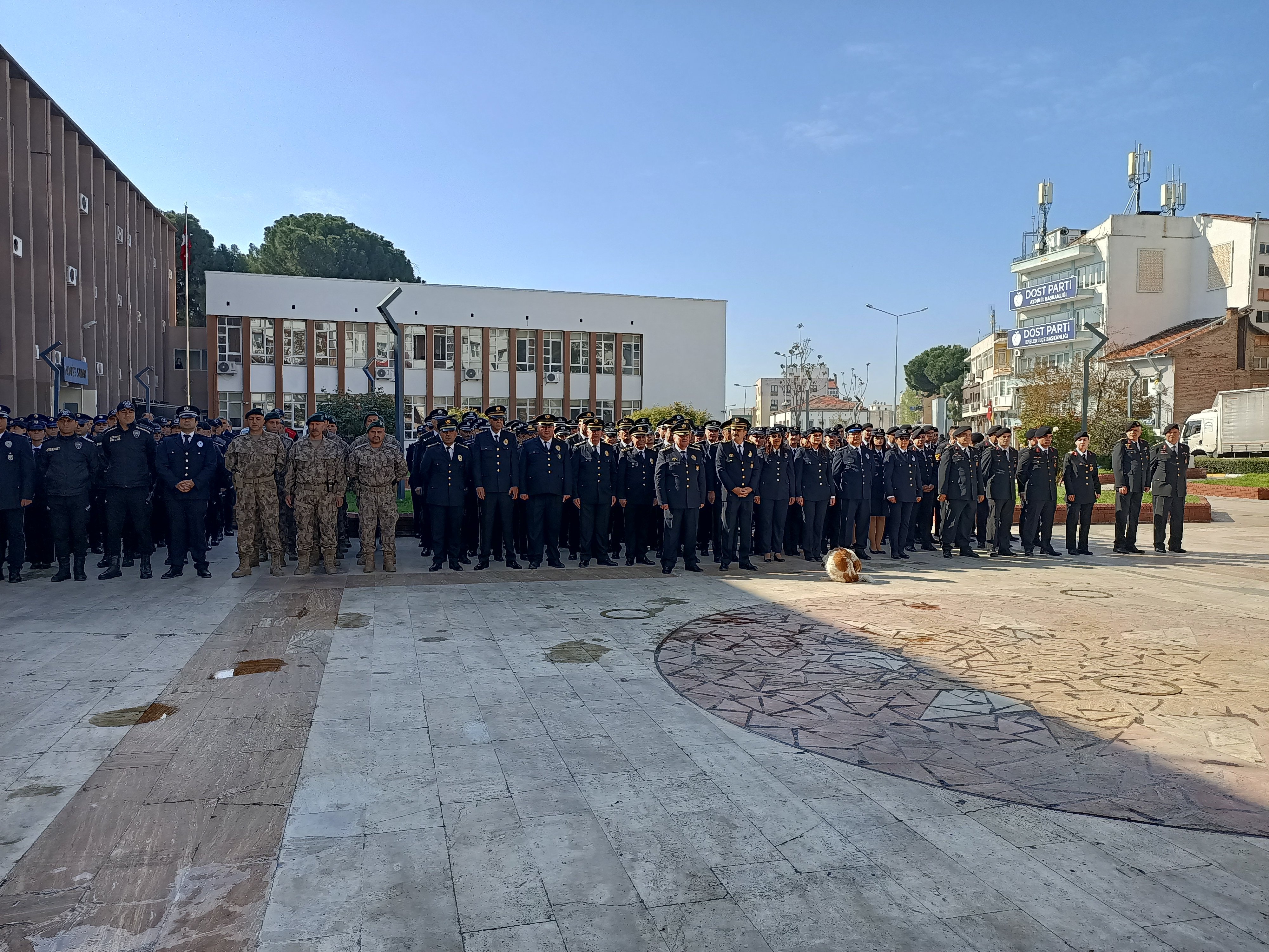 Aydinda Polis Haftasi Torenle Kutlandi 653767 Bbb13954Fae202F7E27A53Fe7F23A5E4