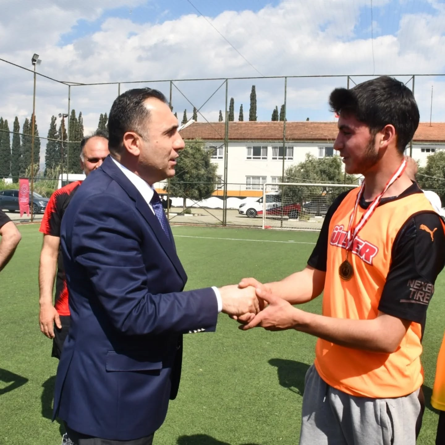 Aydinda Roman Gencler Dostluk Maci Yapti 653992 Eac3C2Ca4C4Ebb4A3279A44Ca08881Cb