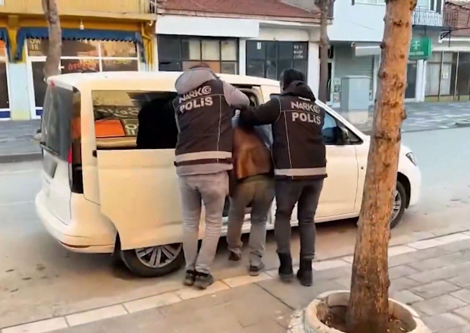 Aydinda Zehir Operasyonu Tonlarca Uyusturucu Ele Gecirildi 651781 0F2631A8F7B16A65C13Dbd709726B22D