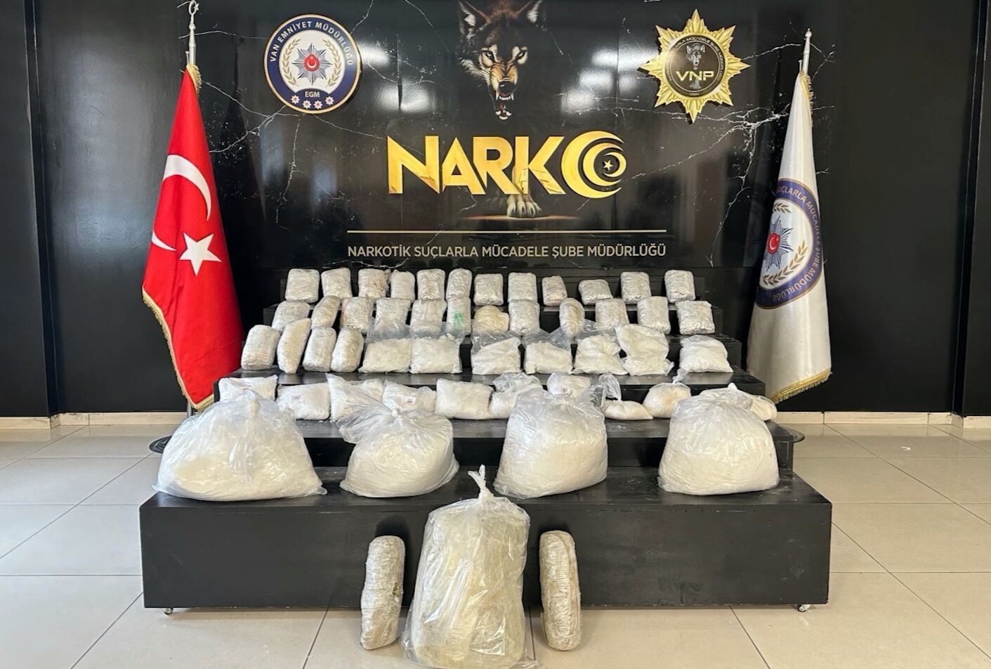 Aydinda Zehir Operasyonu Tonlarca Uyusturucu Ele Gecirildi 651781 80D681249Ec96C0Ffd3Ba10A95299979