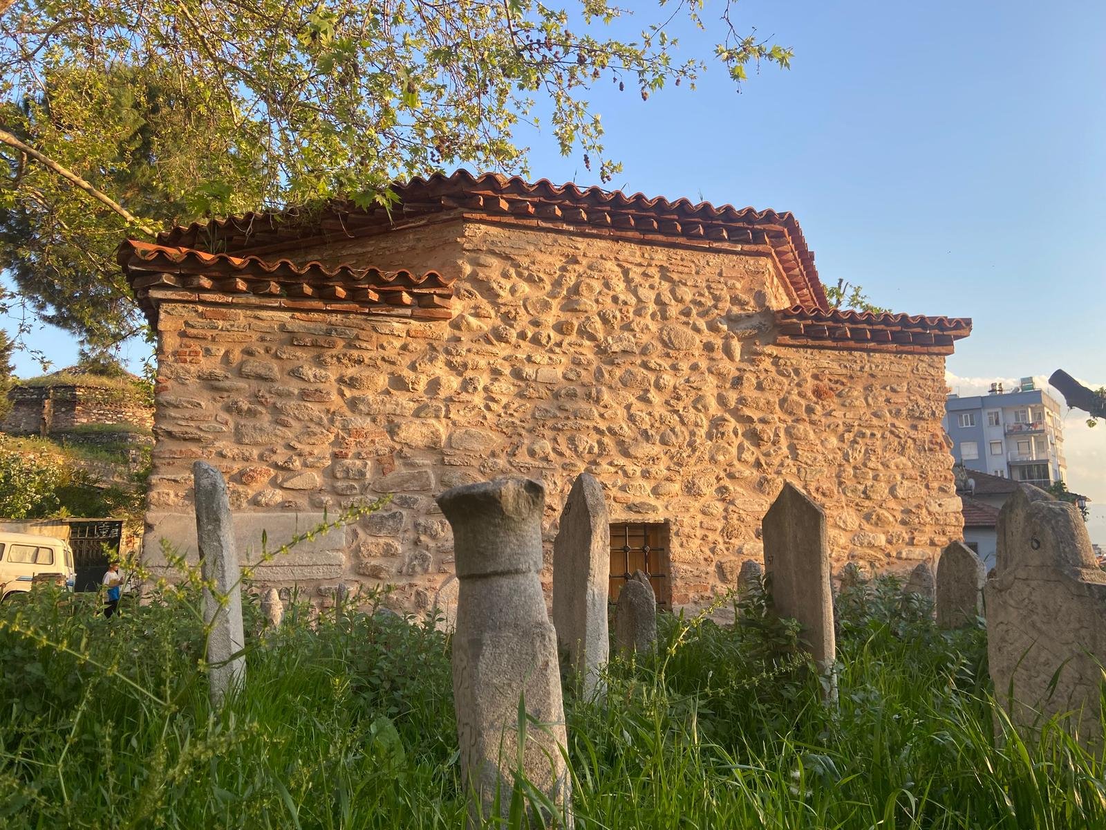 Aydindaki 700 Yillik Turbe Evliya Celebinin Ovdugu Tarihi Mi 655078 0B81A4