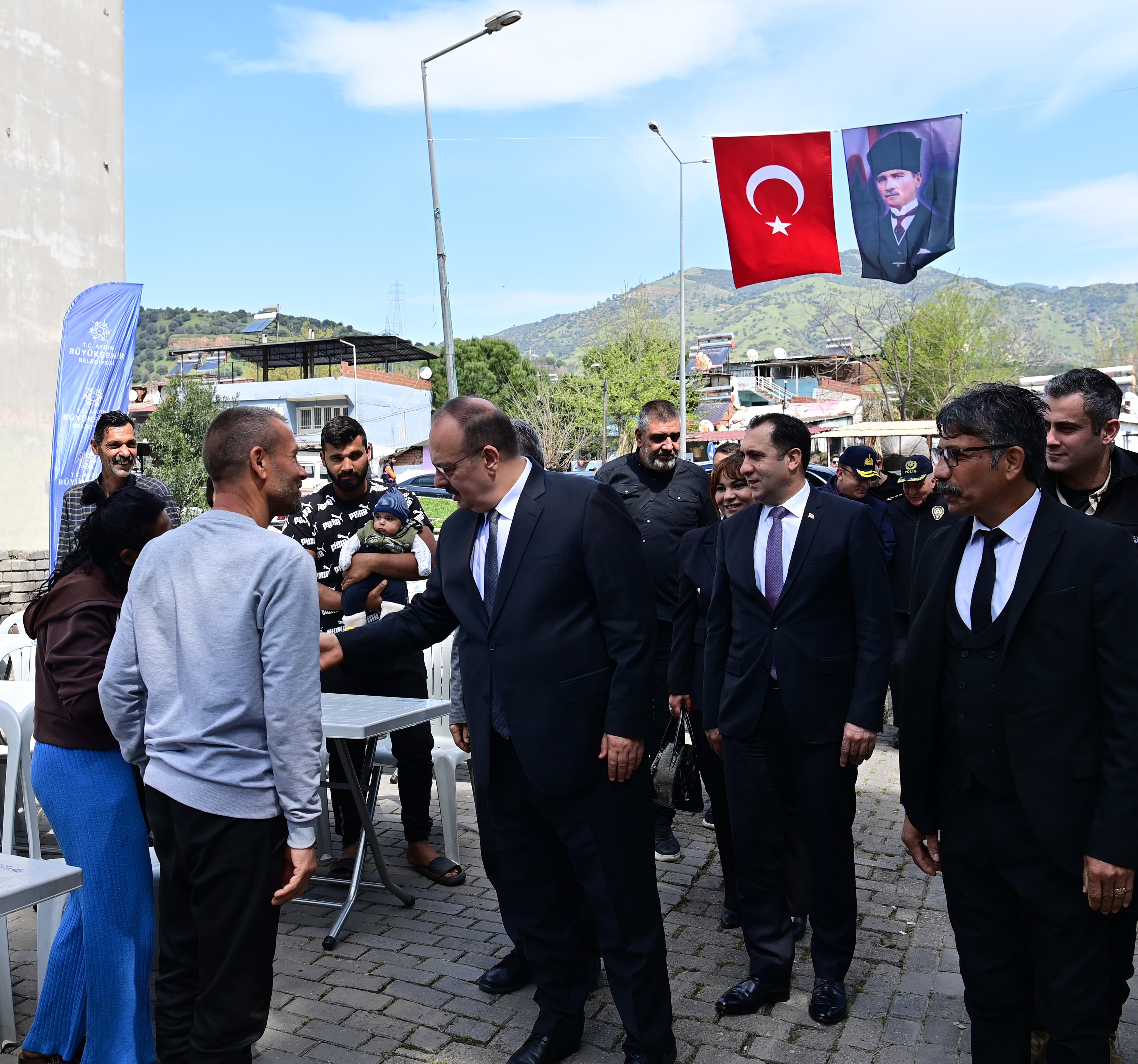 Aydini Romanlar Gunu Senlendirdi 653357 Cc38C4Ed7E4F71B9Cf03340A43427185