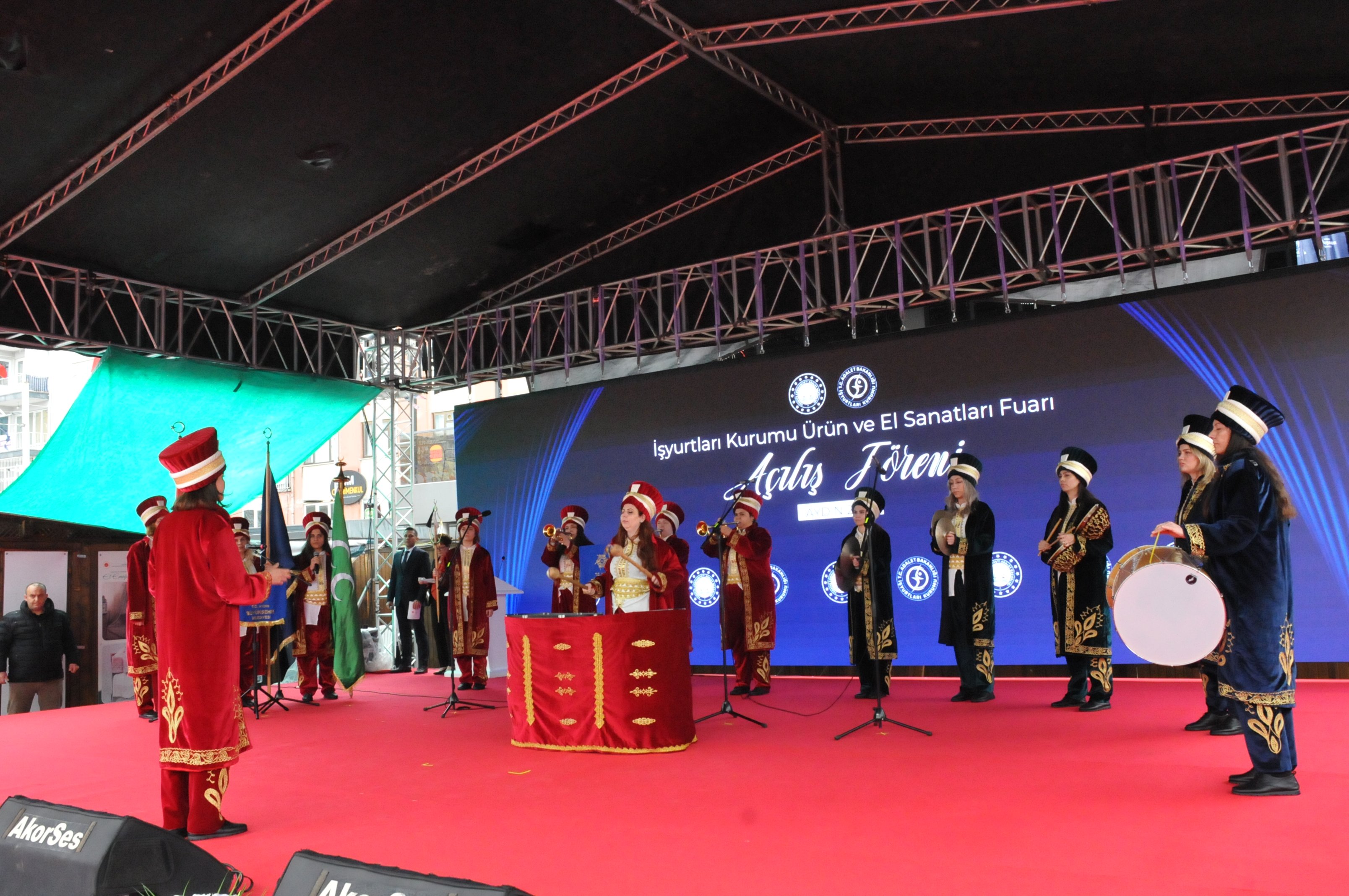 Aydinin Kultur Elcilerinden Unutulmaz Gosteri 652460 Aadb1B0211F29Ca38C2910E037232B6E