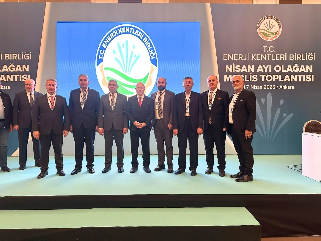 Aydinli Baskanlar Baskentteki Enerji Zirvesinde Bulustu 655678 85781E