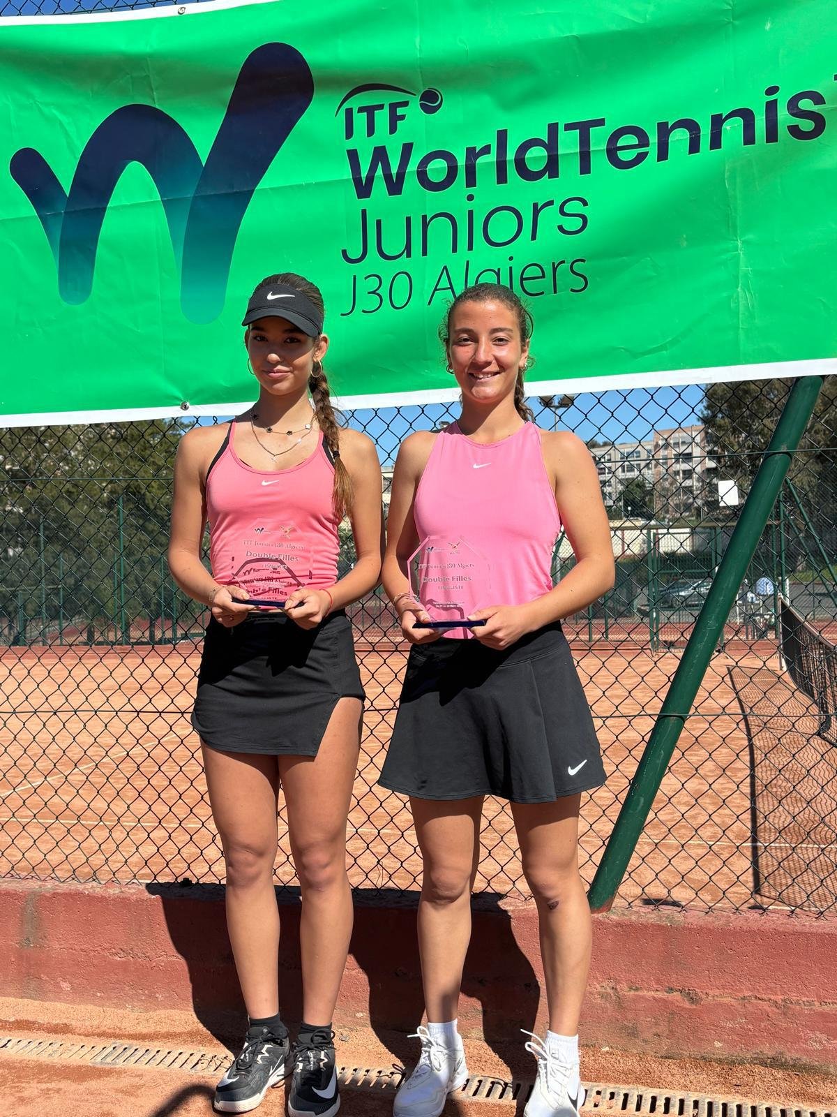 Aydinli Ezgi Cezayirde Tarih Yazdi 652894 B161A81Ef954196Eca65A6D0481Ef2Bf