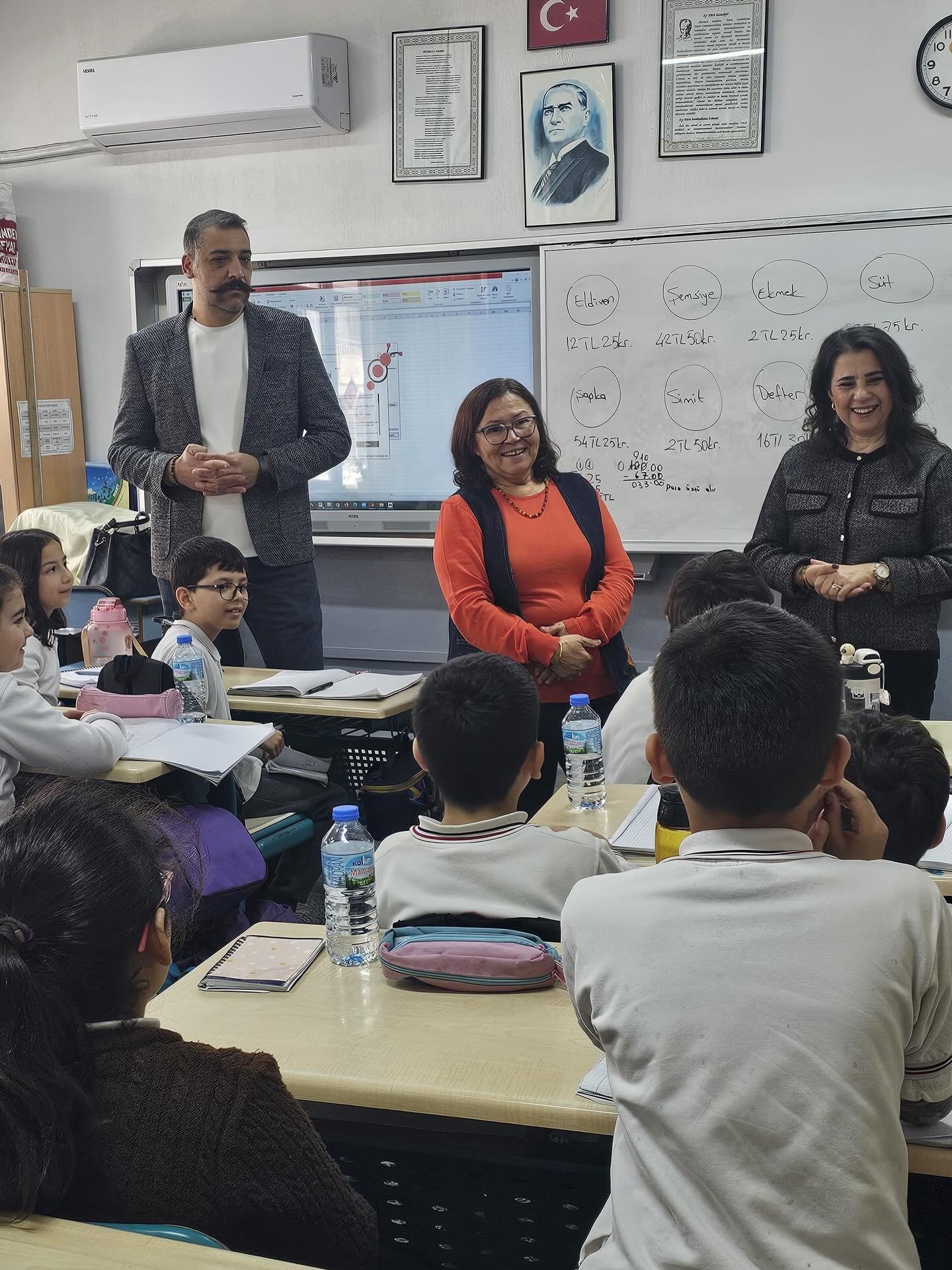 Aydinli Muhtarlardan Ogrencilere Hayat Dersi 652290 45B579E52Feb4109Ab6Ba7F29B9619Cb