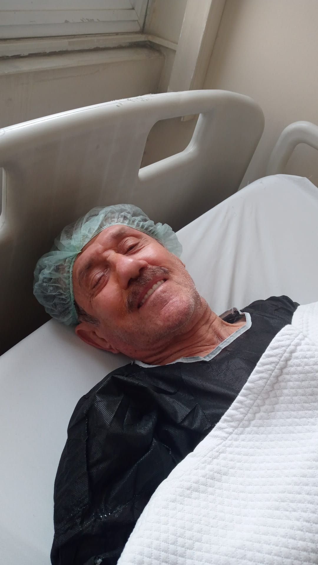 Aydinli Oyuncu Hastanelik Oldu 654066 3A11Da99F6F1A0109Aad77847645Dd82