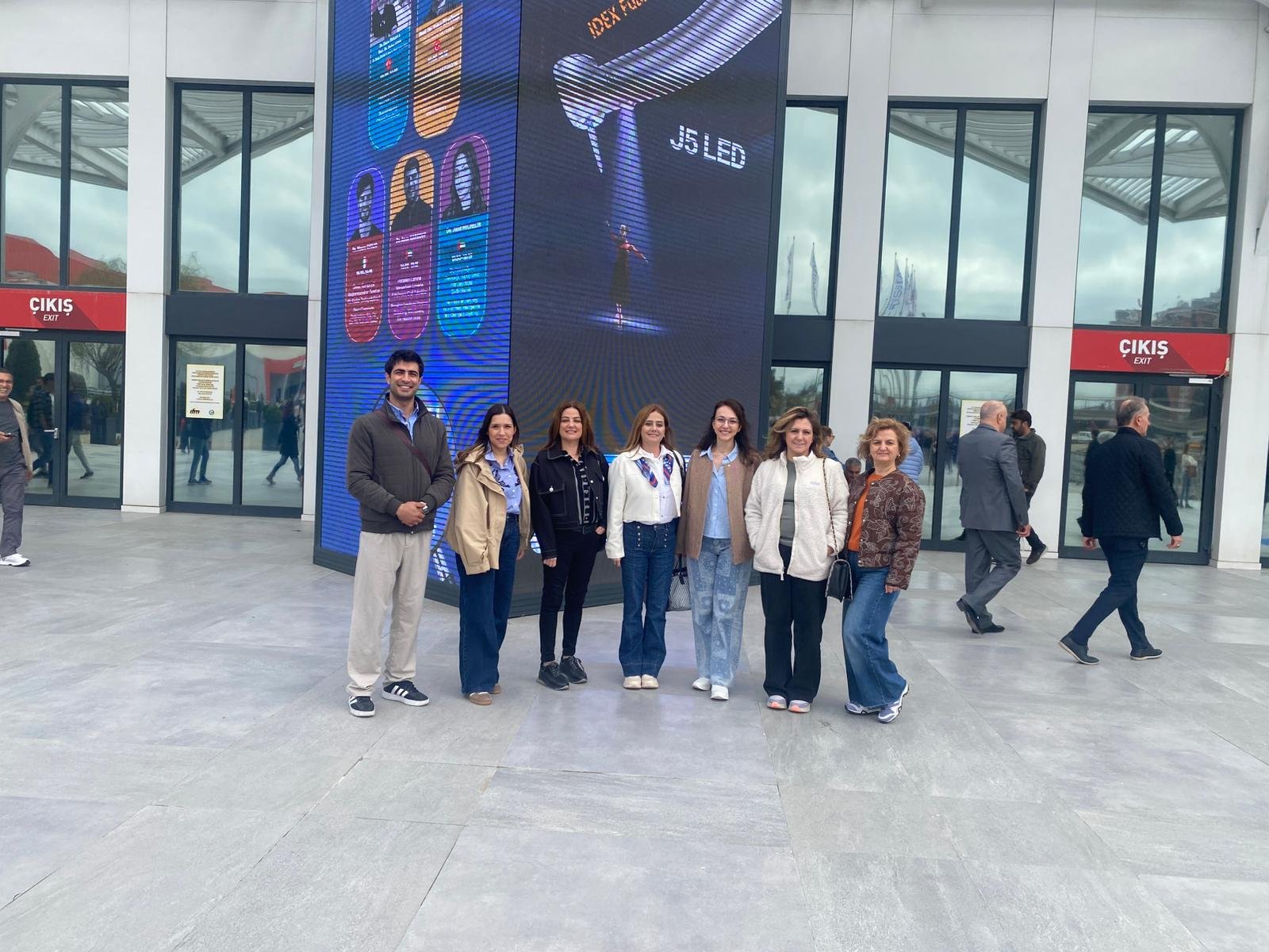 Aytonun Fuar Ziyaretleri Hiz Kesmiyor 655711 6Defdd