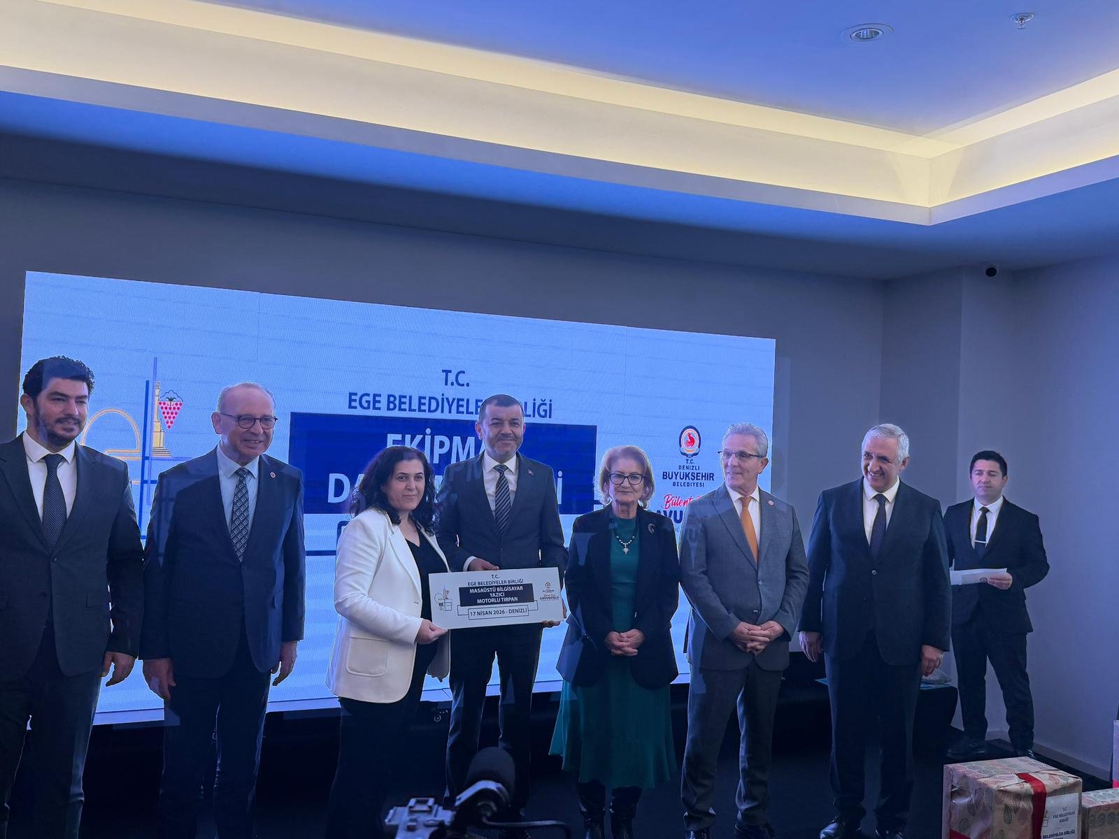 B6787Ccb B36E 45C5 9278 Cda53Fce1D0B