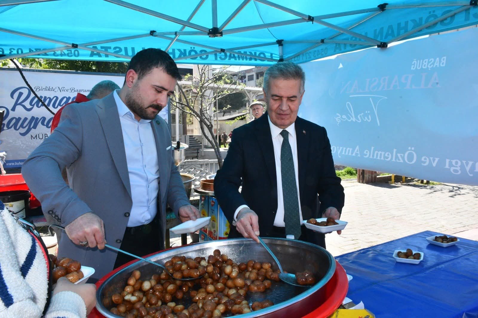 Basbug Turkes Buharkentte Dualarla Anildi 652936 0B65Ab0Bb6044A10Ed793E018C95D512