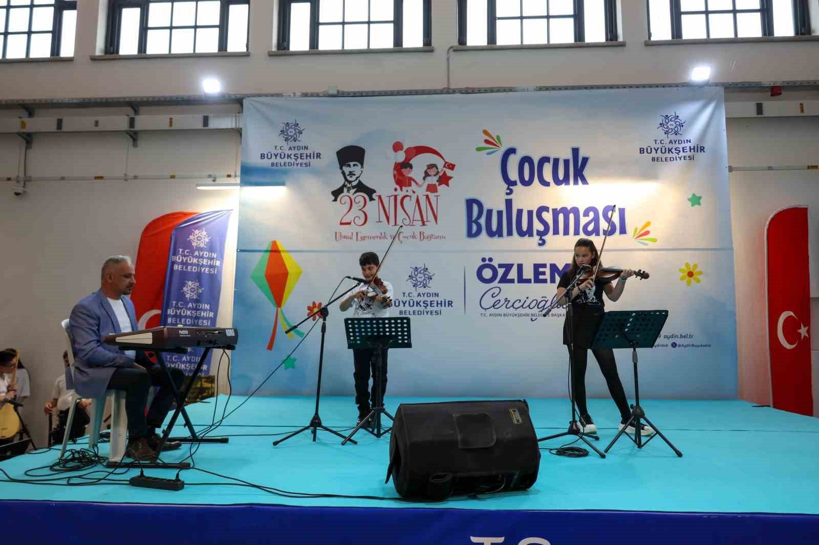 Baskan Cercioglu Ndan Cocuklara 23 Nisan Hediyesi 1776965703743 163914