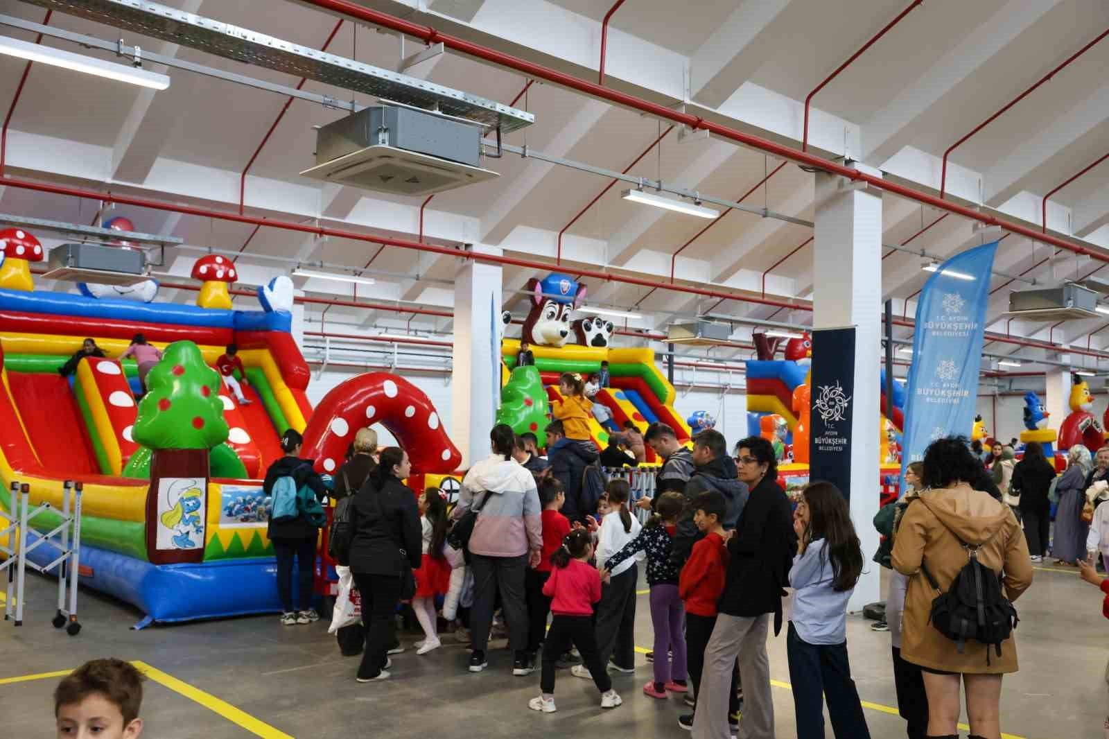 Baskan Cercioglu Ndan Cocuklara 23 Nisan Hediyesi 1776965705298 266906