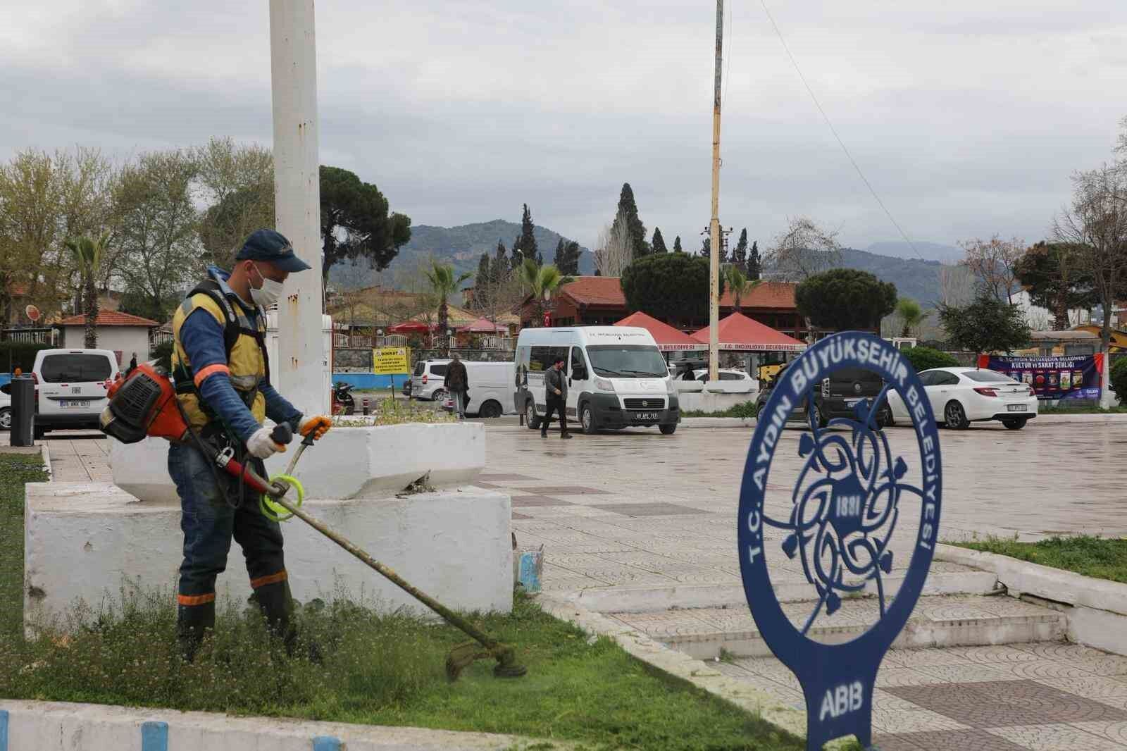 Baskan Cercioglundan Germencik Ve Incirliovada Yesil Alan Calismasi 3Ec48Ed0466E0Fd3Da8F5B96A34Fef4D