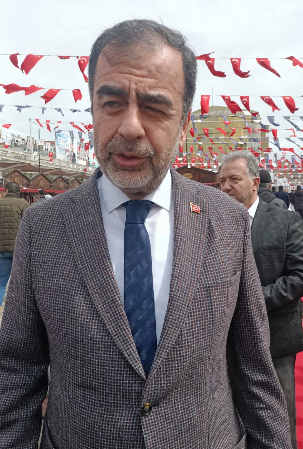 Baskan Erdemden Nuri Guler Aciklamasi 652424 6486B73C24De8162Ebe4E52D4Bc58642