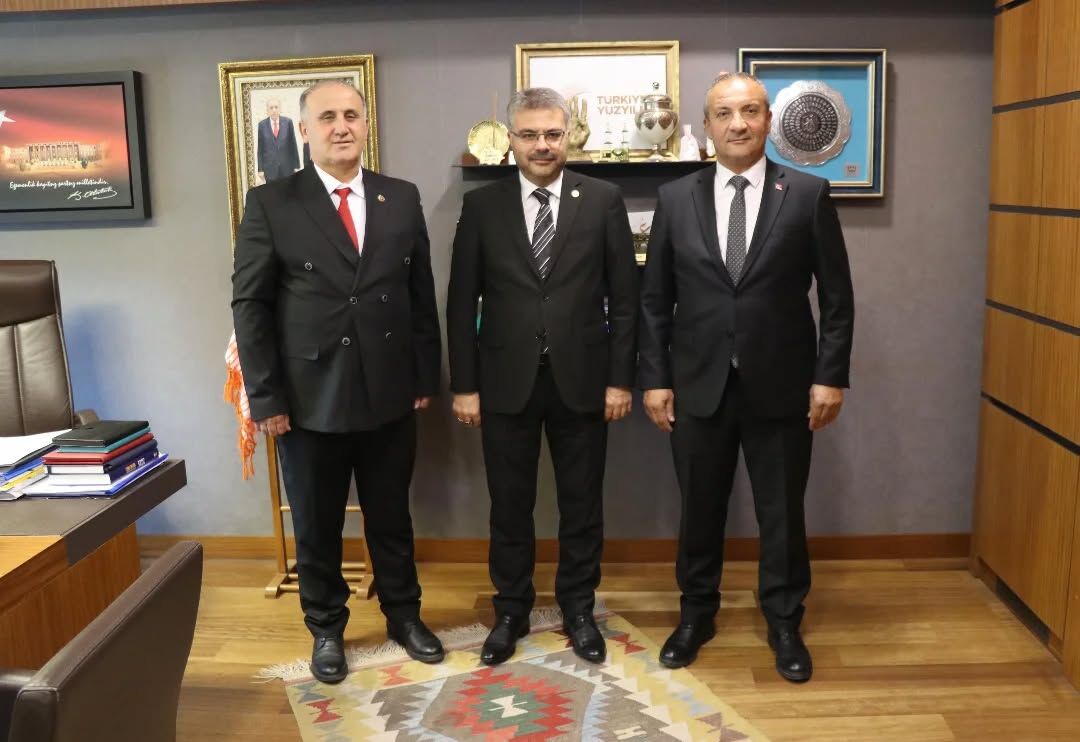 Baskan Kayadan Ankaraya Incirliova Cikarmasi 651610 1397399D4064Eec86Cad94821Bc7C12F