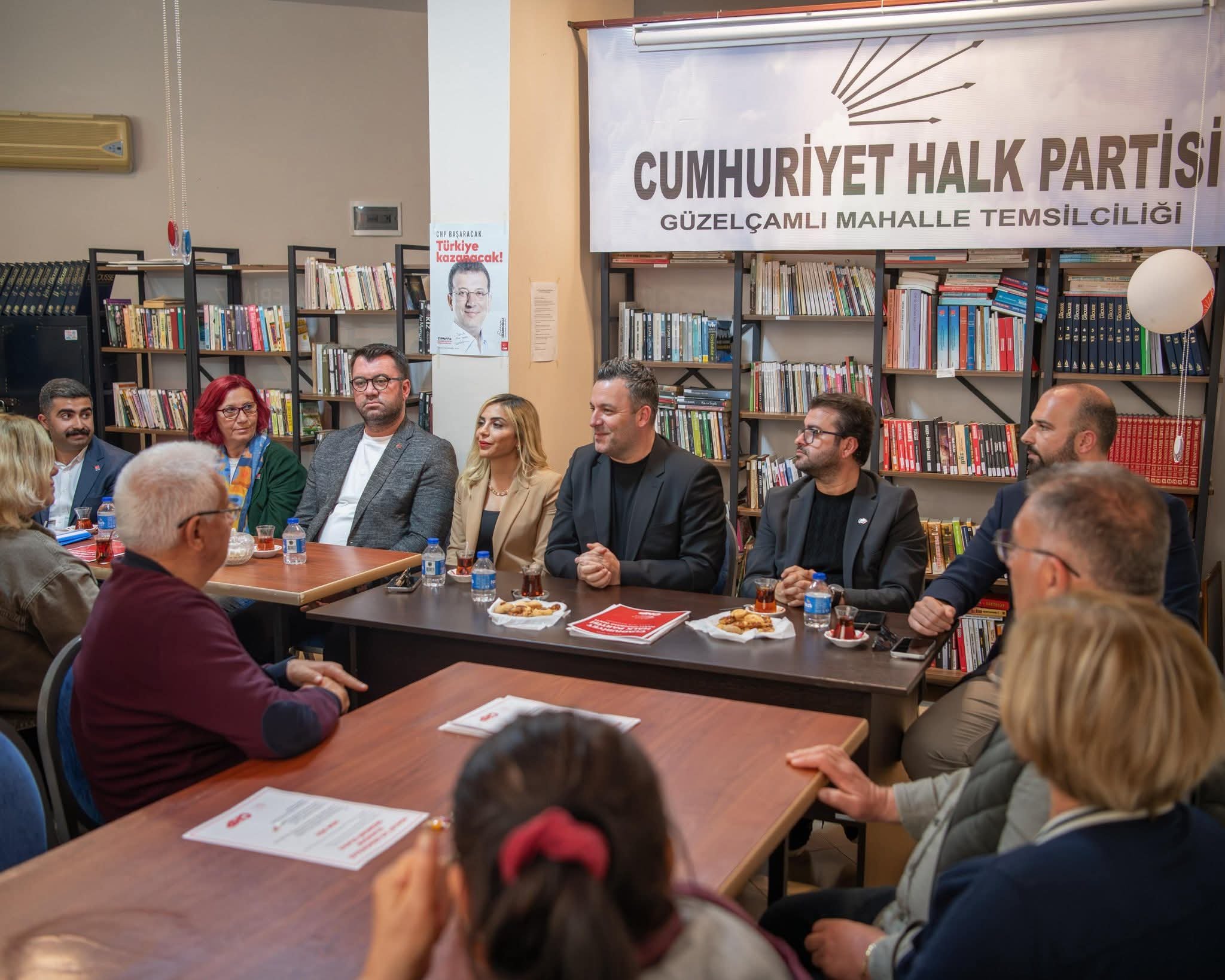 Baskan Vekili Demirtas Guzelcamlida Vatandasla Bulustu 653499 D03D0A329942C5Db51B9A35A66038Dc6